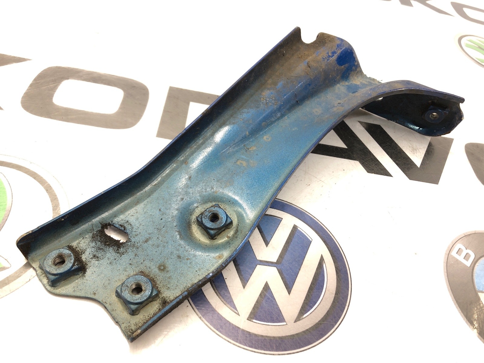 Кронштейн крыла, 500 рублей, Москва