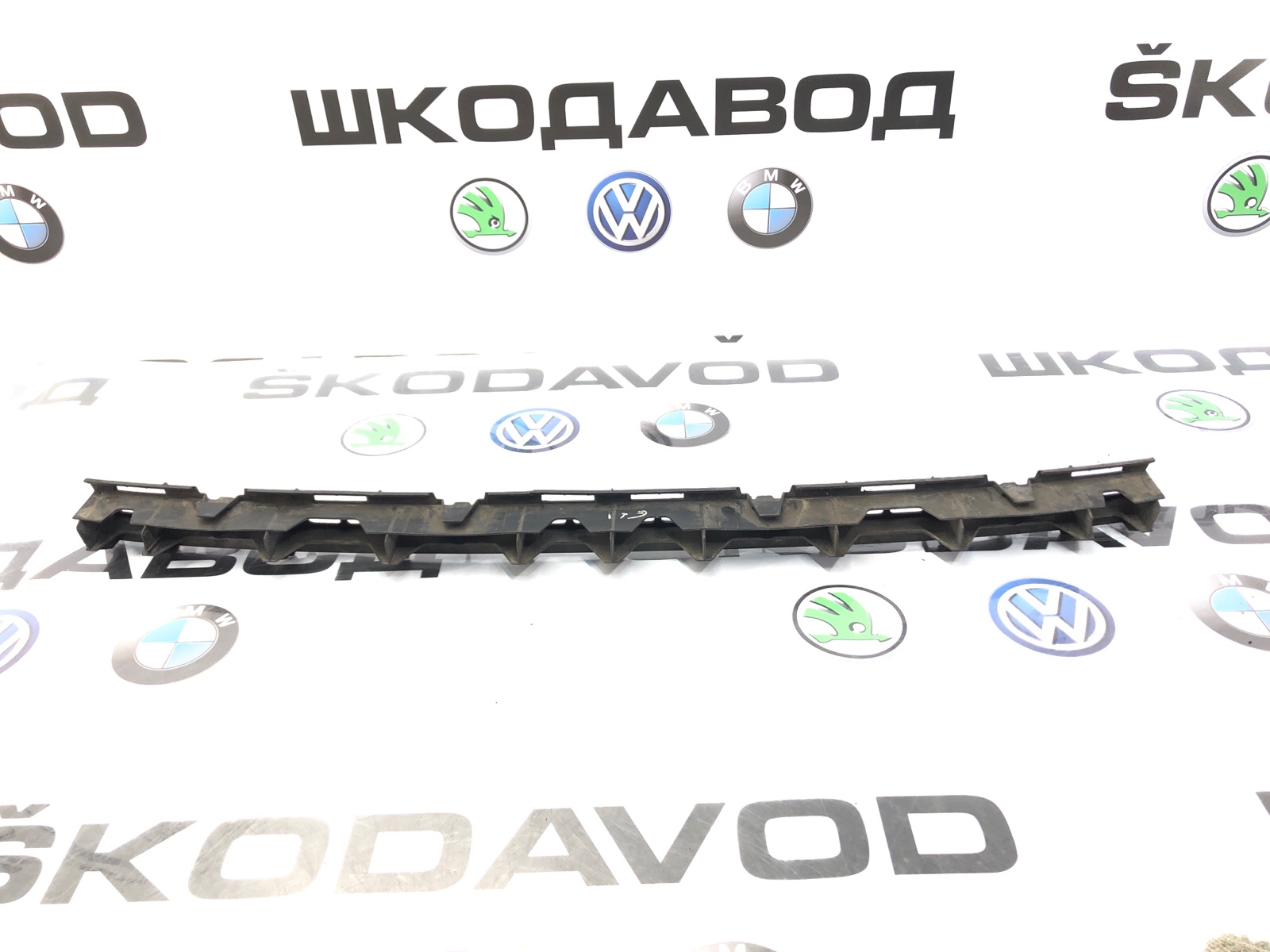 Направляющая бампера, 800 рублей, Москва