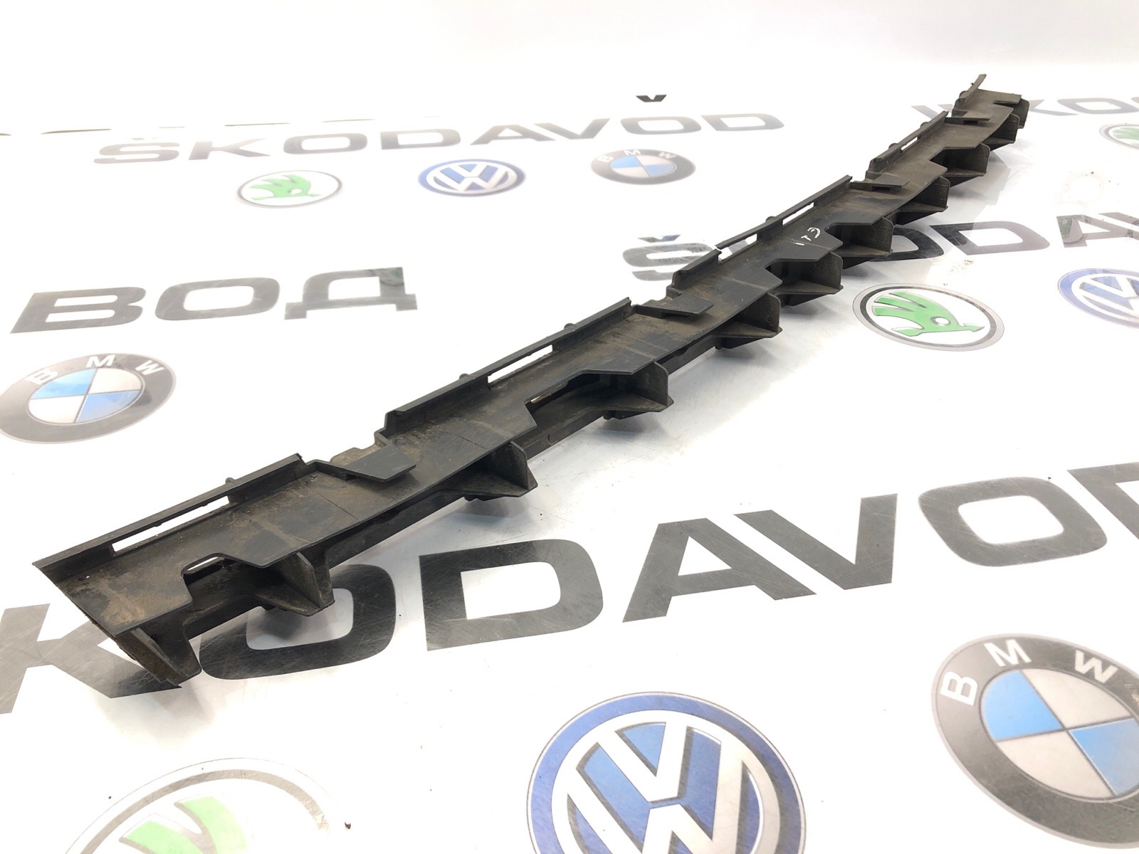 Направляющая бампера, 800 рублей, Москва