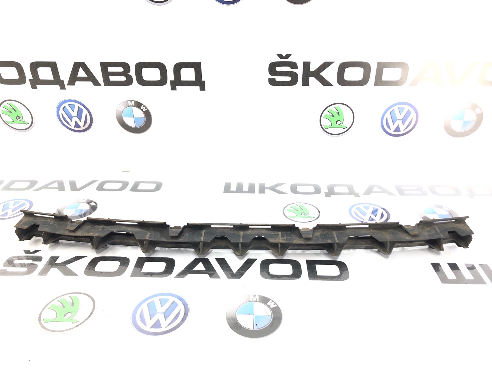 Направляющая бампера, 800 рублей, Москва