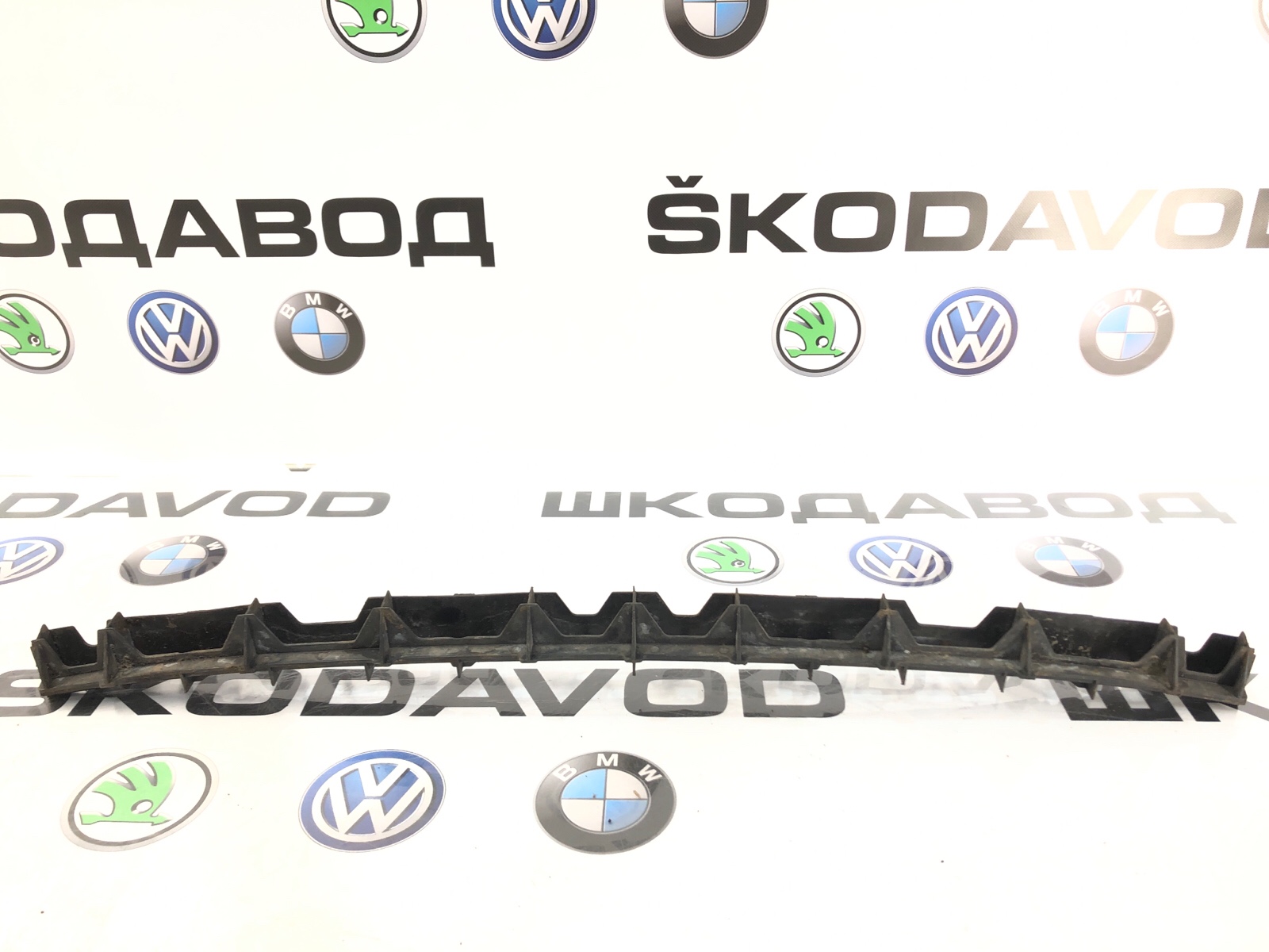 Направляющая бампера, 800 рублей, Москва