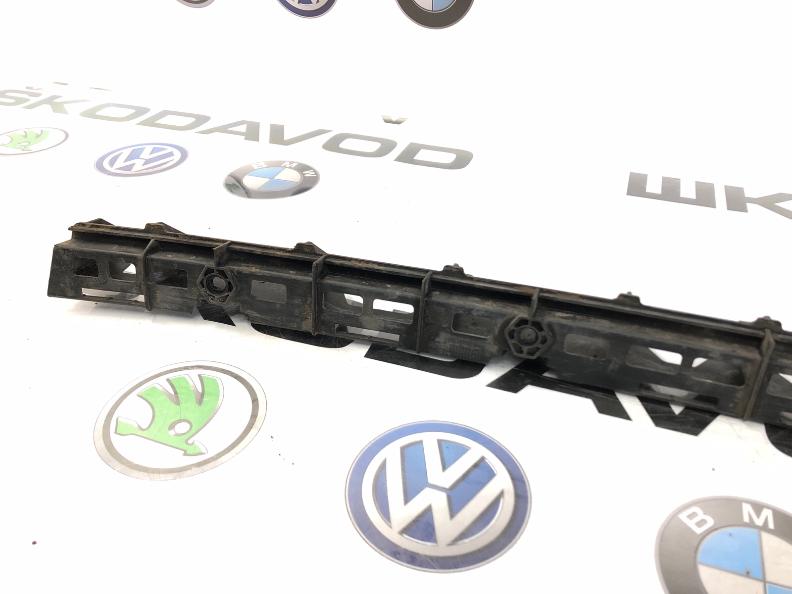 Направляющая бампера, 800 рублей, Москва