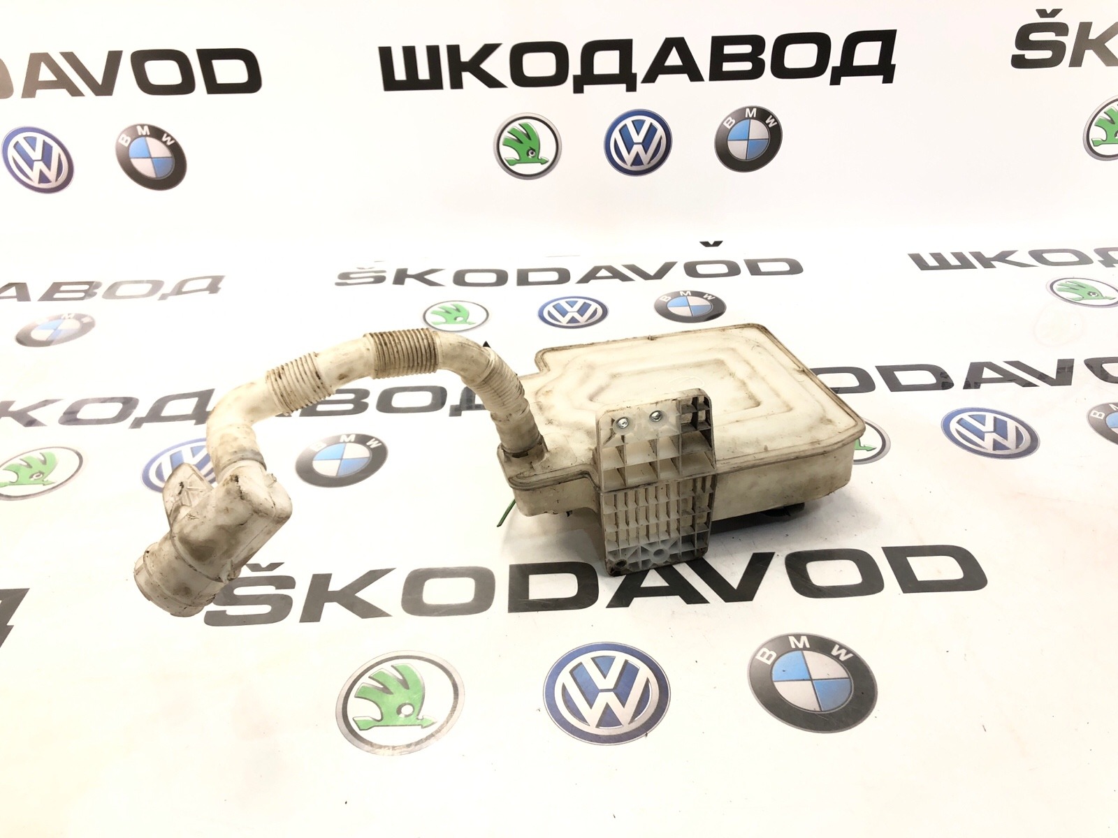 бачок омывателя, 2000 рублей, Москва