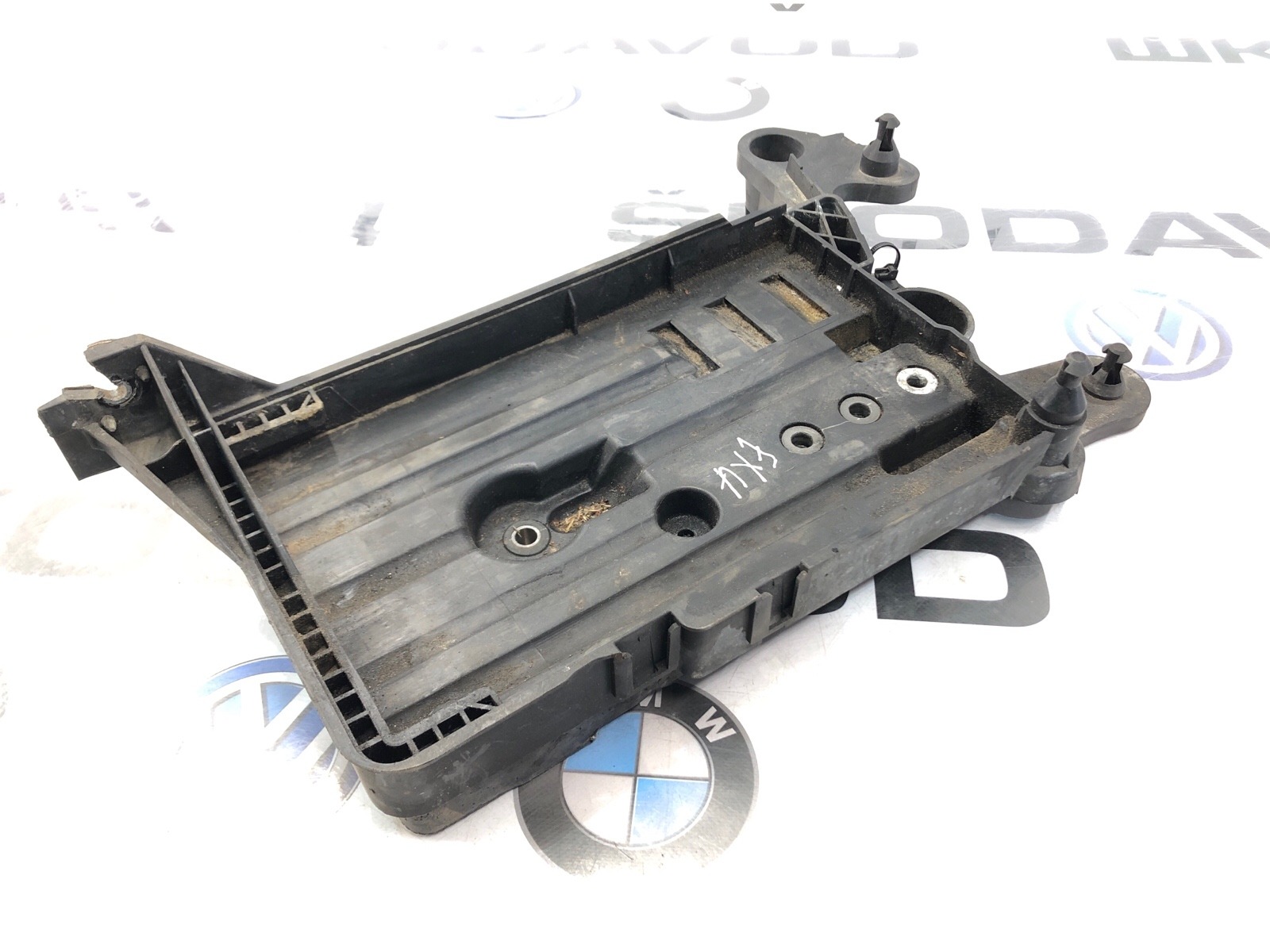 Площадка аккумулятора (АКБ), 1000 рублей, Москва