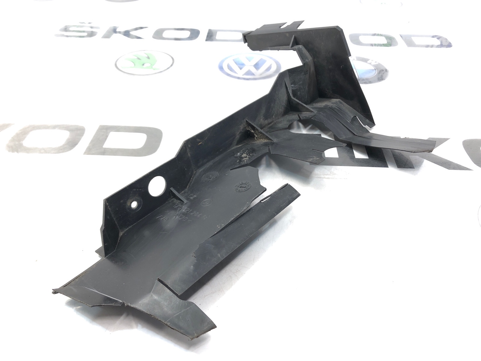 Дефлектор радиатора, 500 рублей, Москва