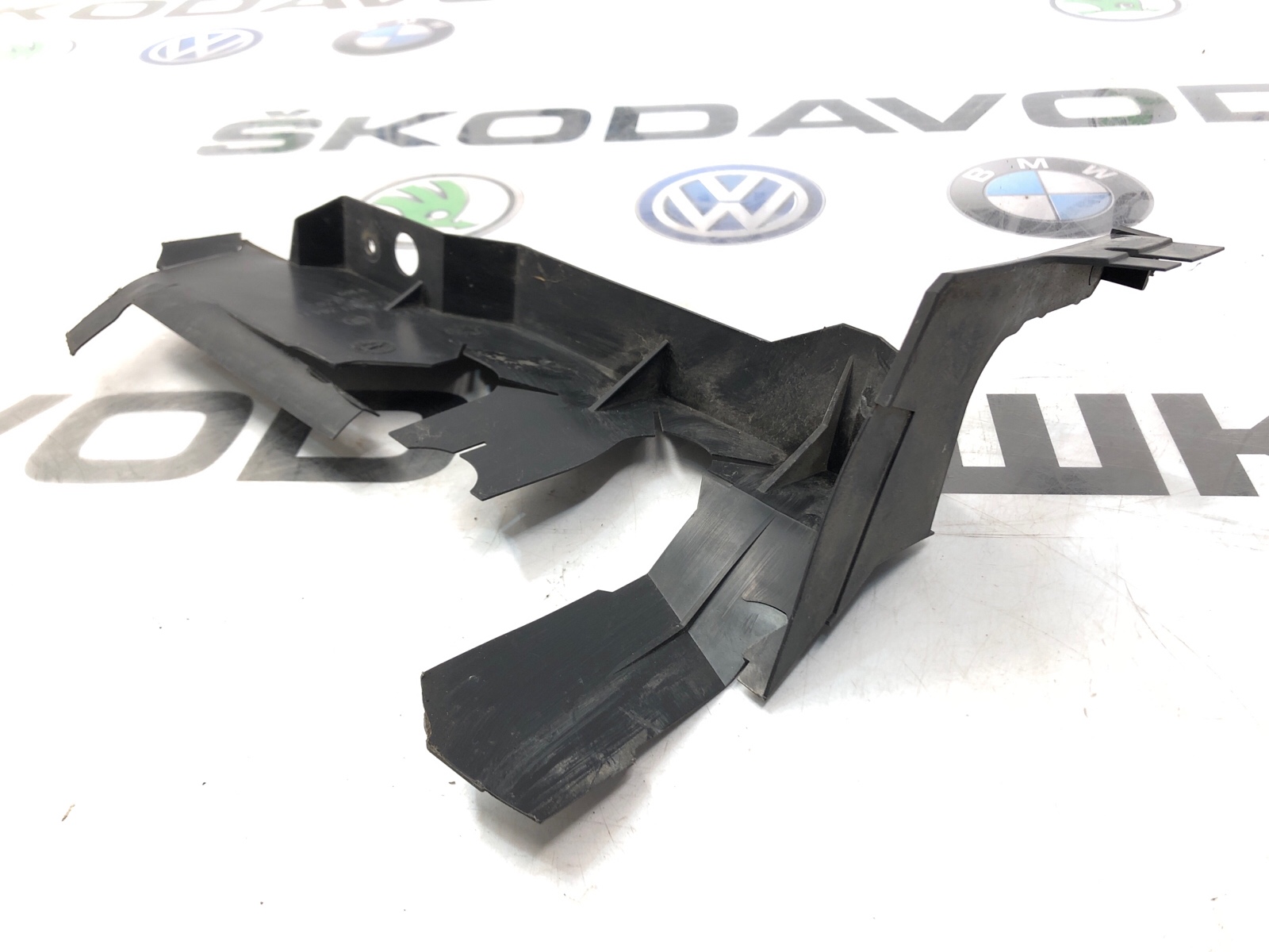 Дефлектор радиатора, 500 рублей, Москва