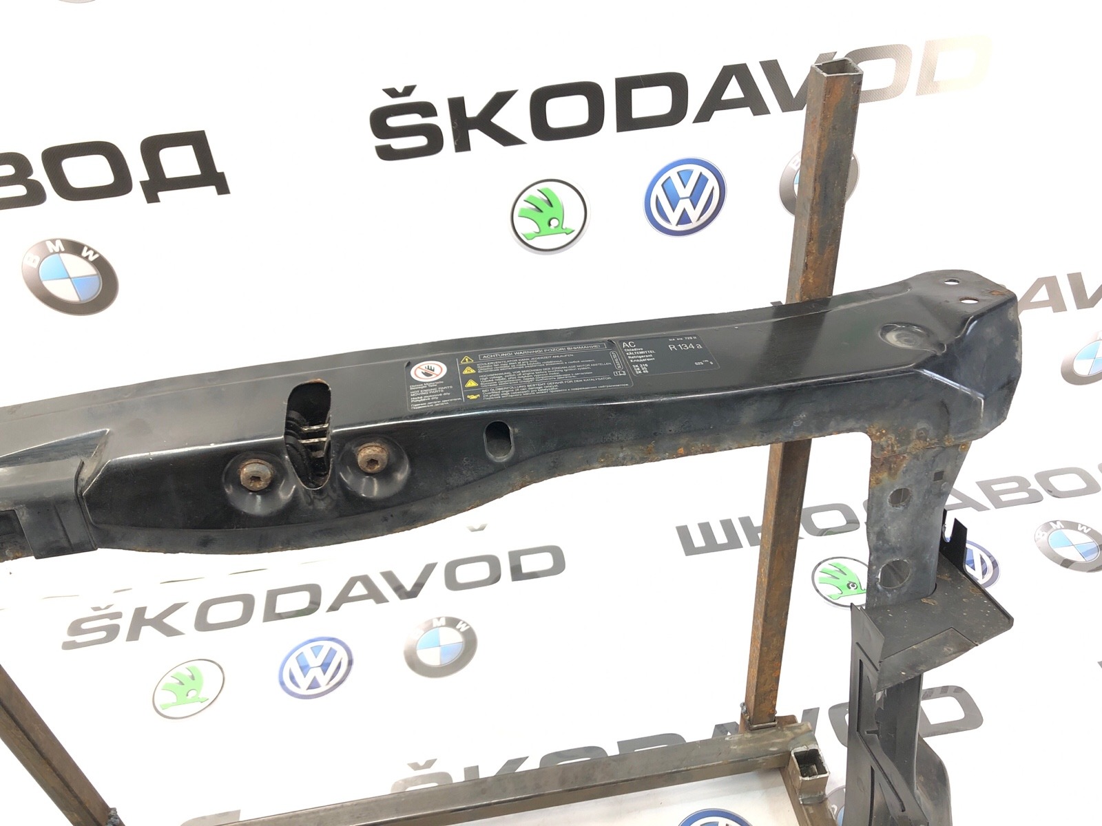 Телевизор Рамка радиатора, 15000 рублей, Москва