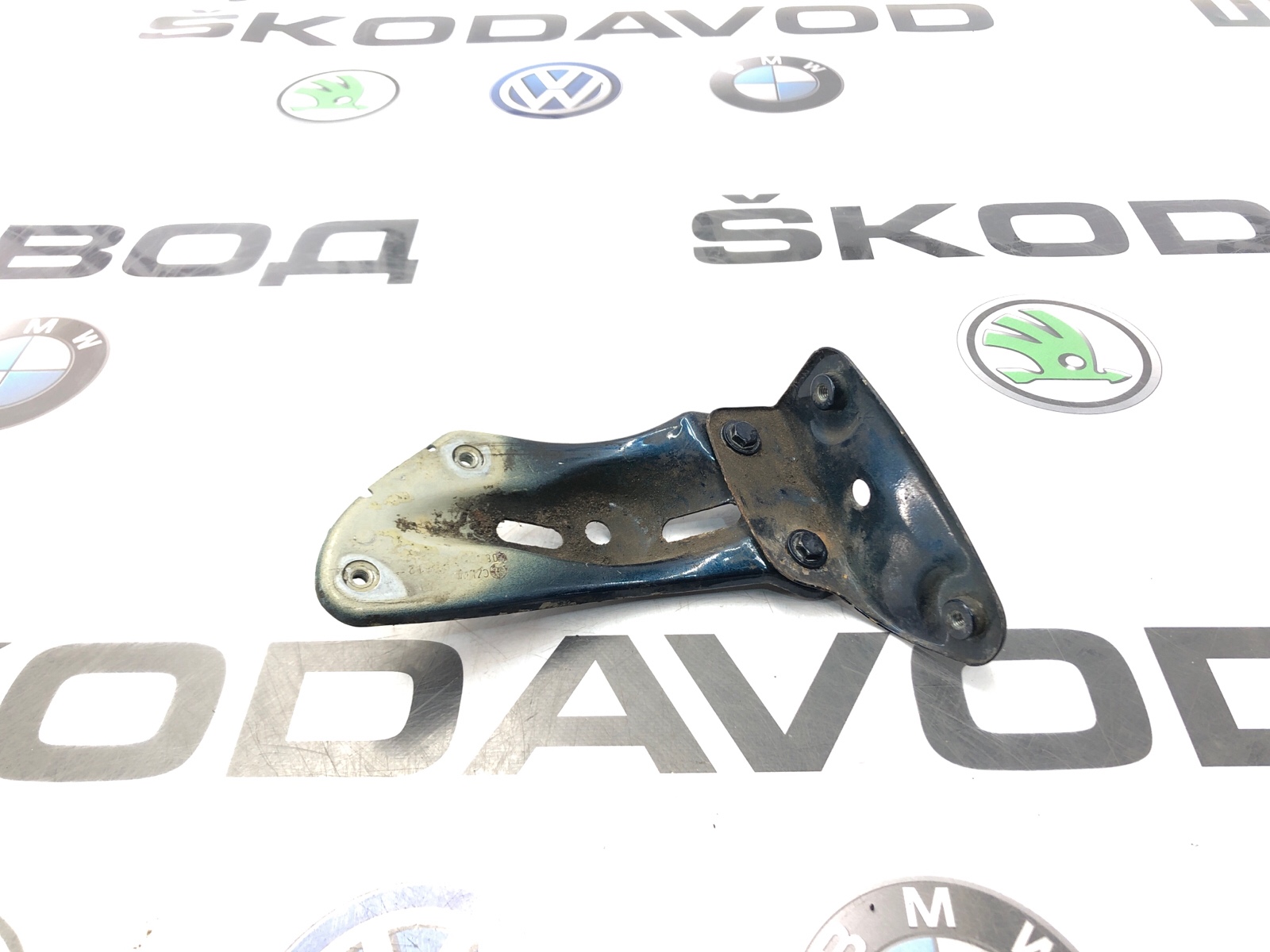 Кронштейн крыла, 2500 рублей, Москва