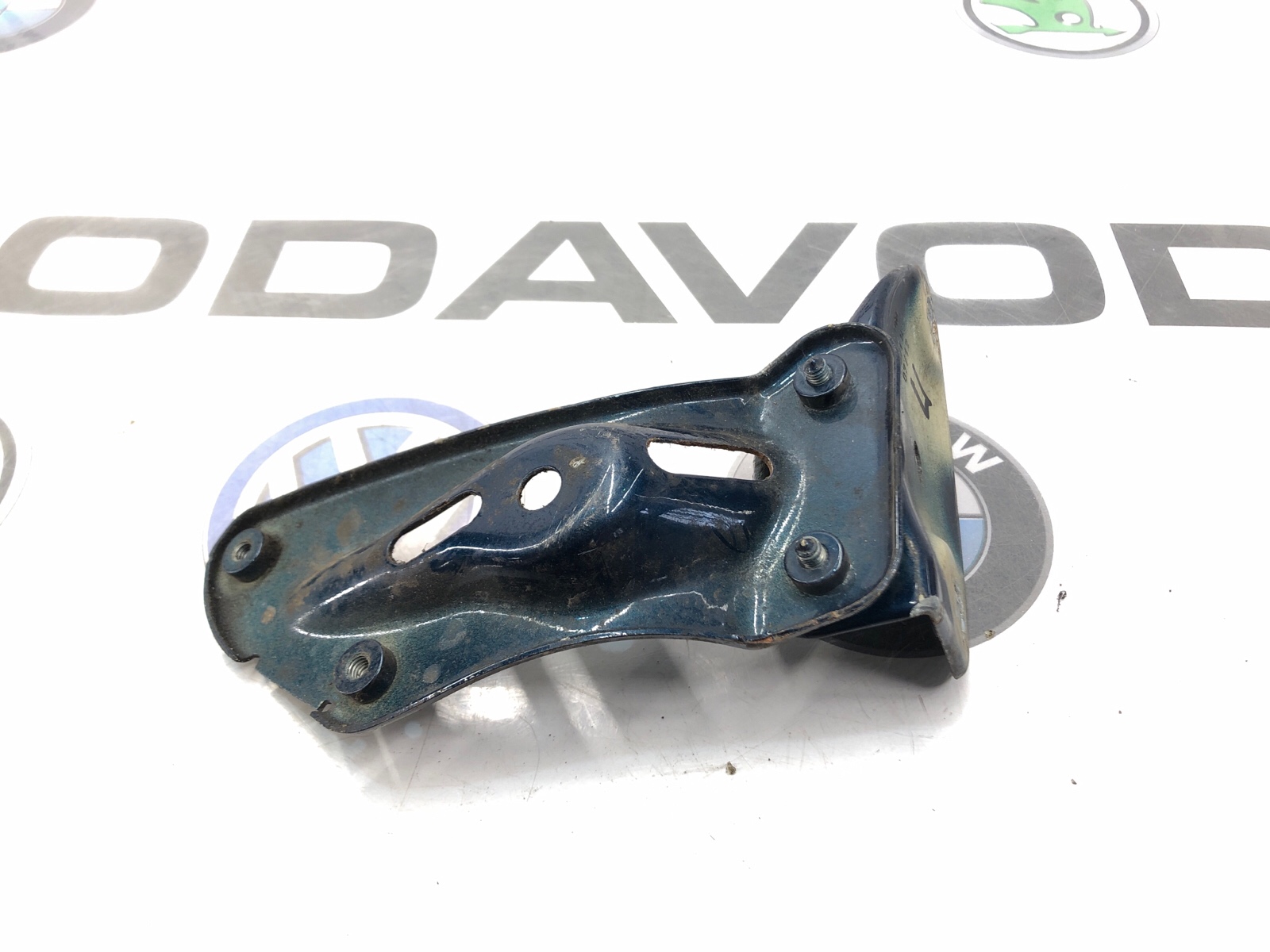 Кронштейн крыла, 2500 рублей, Москва