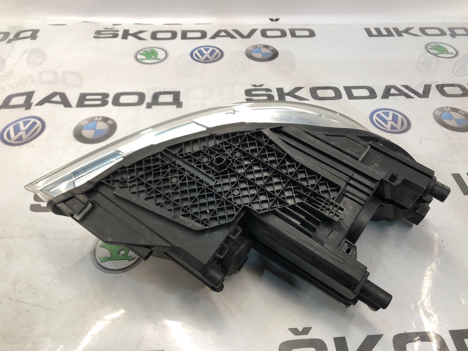 фара, 10000 рублей, Москва