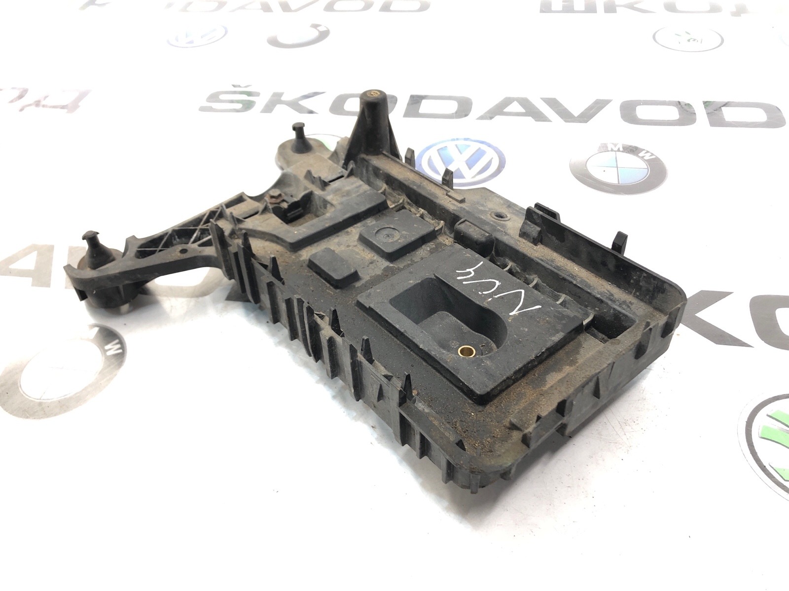 Площадка аккумулятора (АКБ), 1500 рублей, Москва