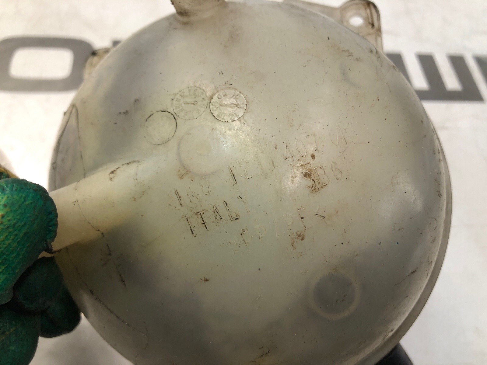 Расширительный бачок, 1000 рублей, Москва