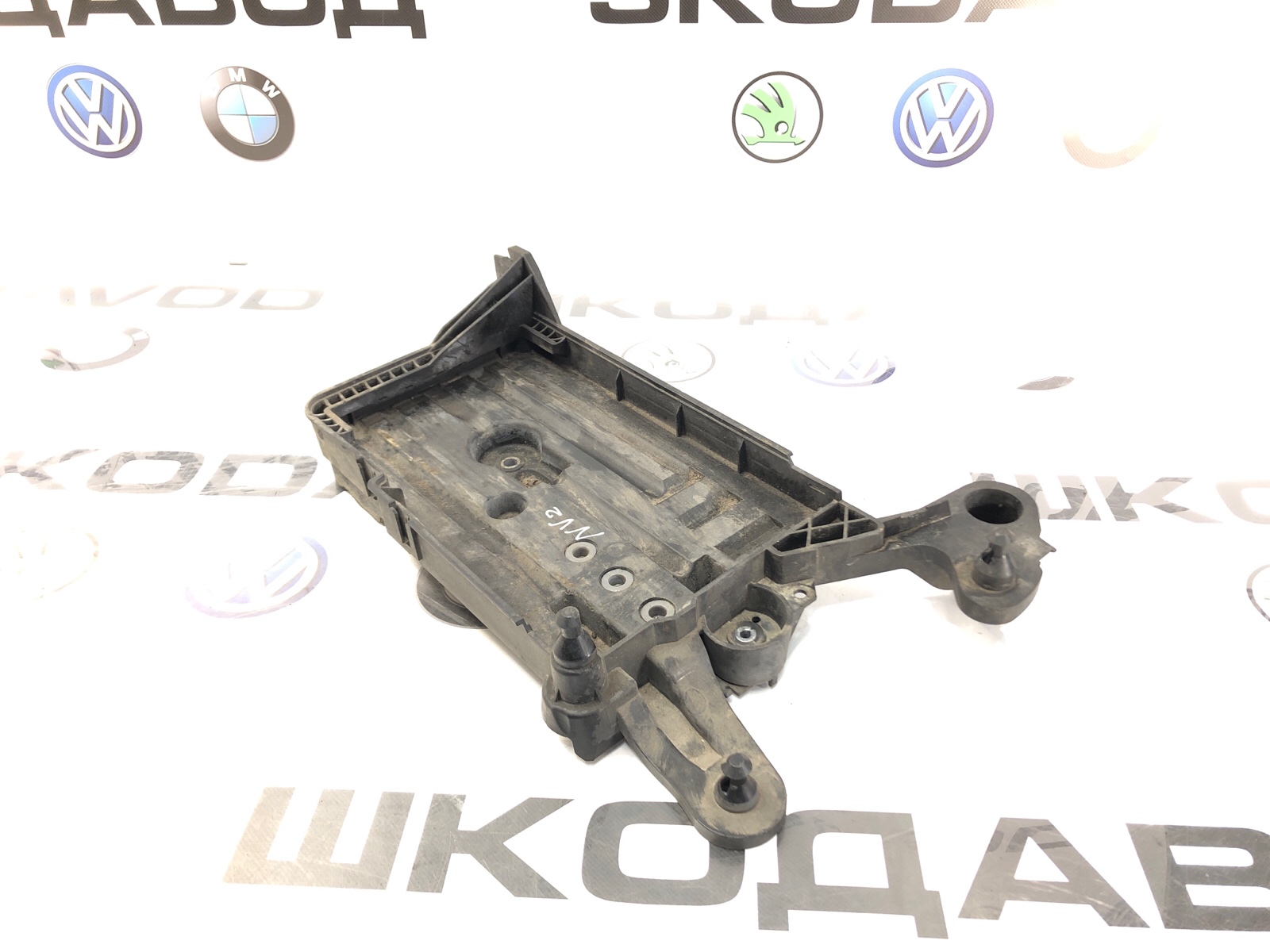 Площадка аккумулятора (АКБ), 1000 рублей, Москва