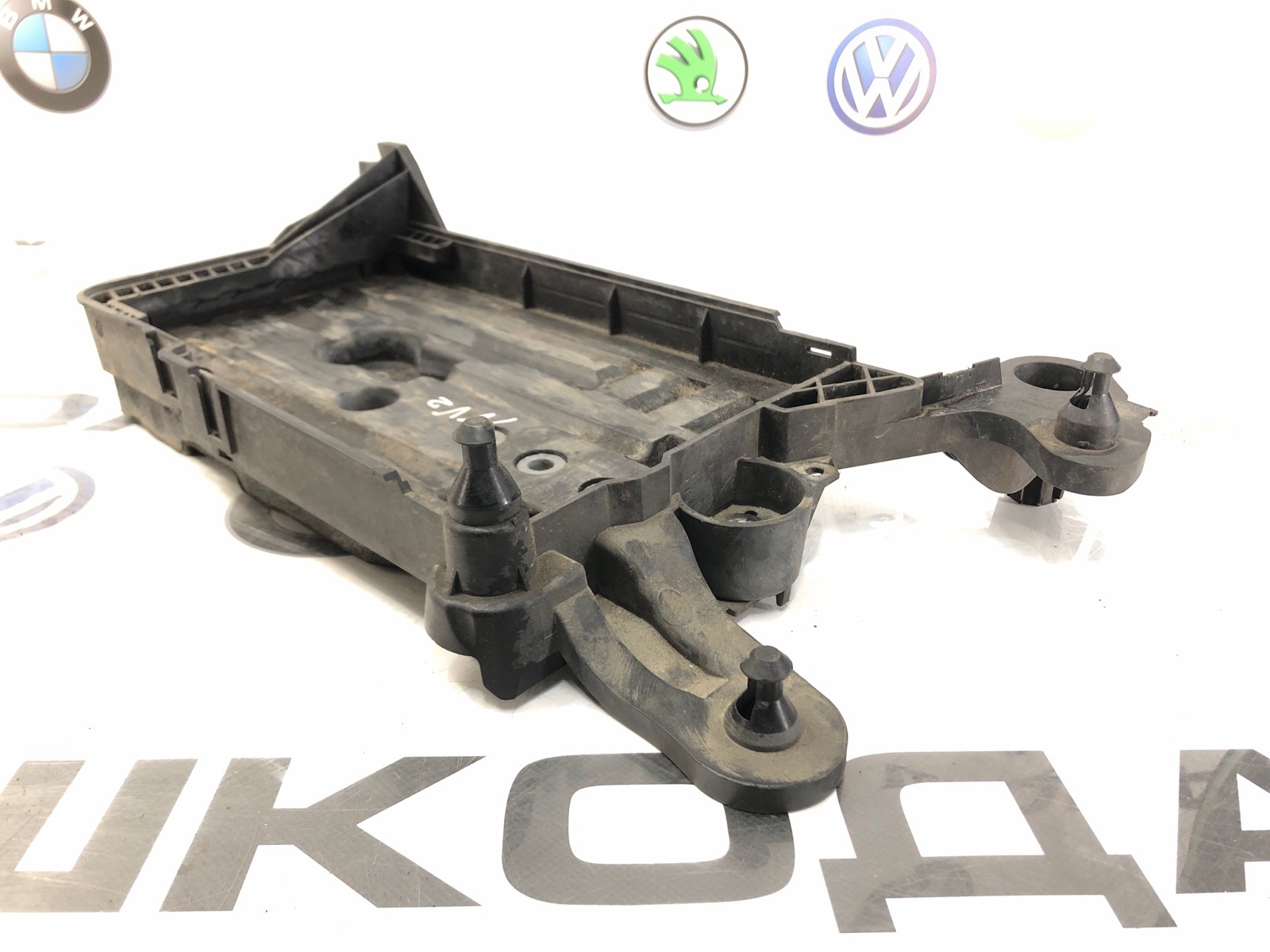 Площадка аккумулятора (АКБ), 1000 рублей, Москва