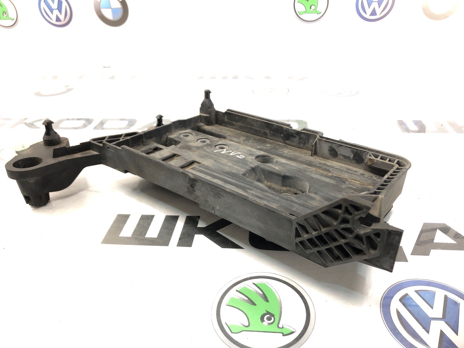 Площадка аккумулятора (АКБ), 1000 рублей, Москва