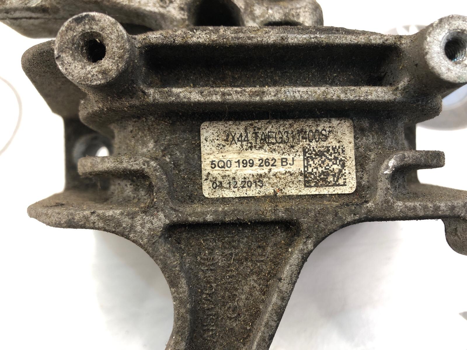 Опора двигателя, 2000 рублей, Москва