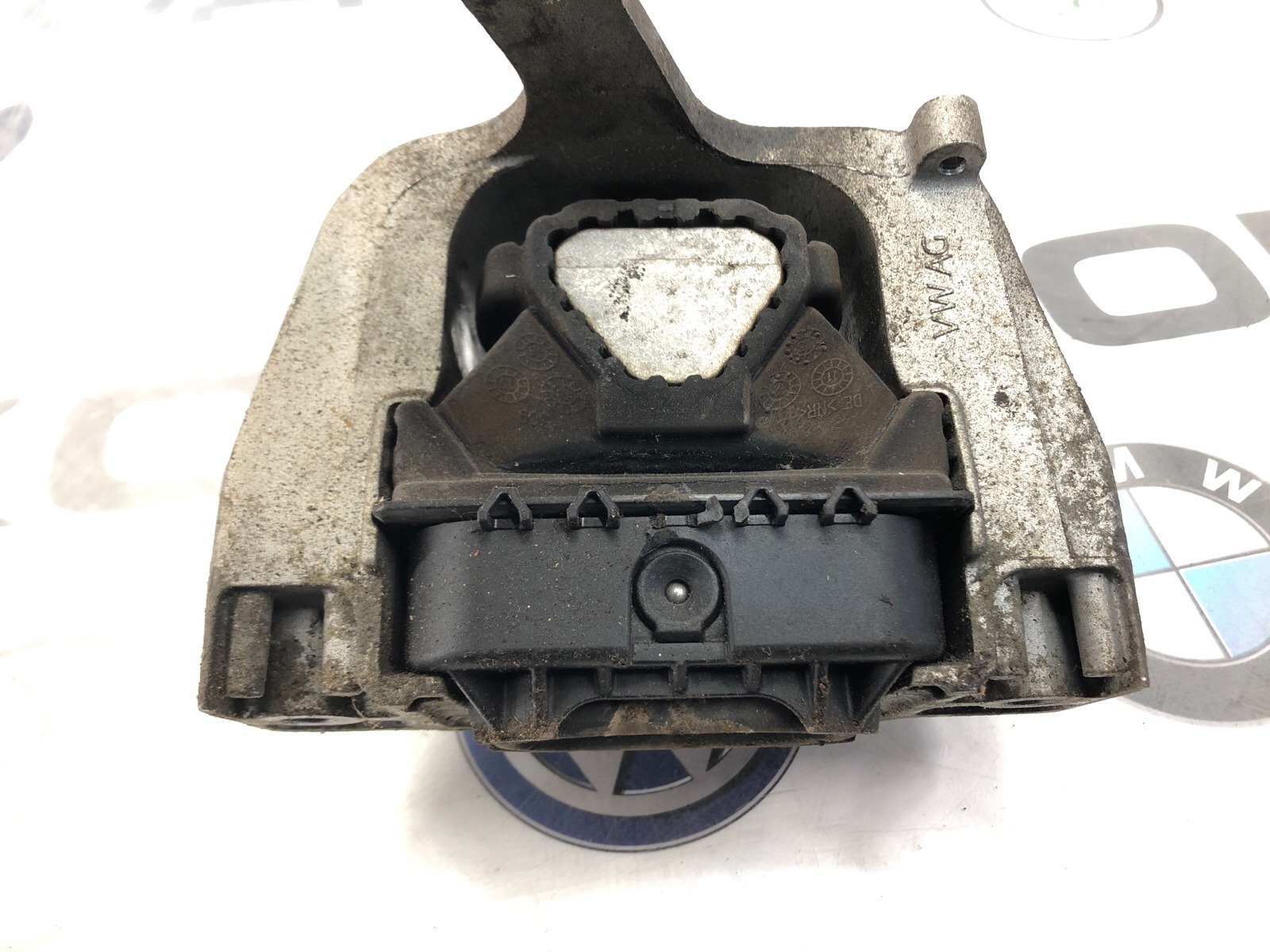 Опора двигателя, 2000 рублей, Москва