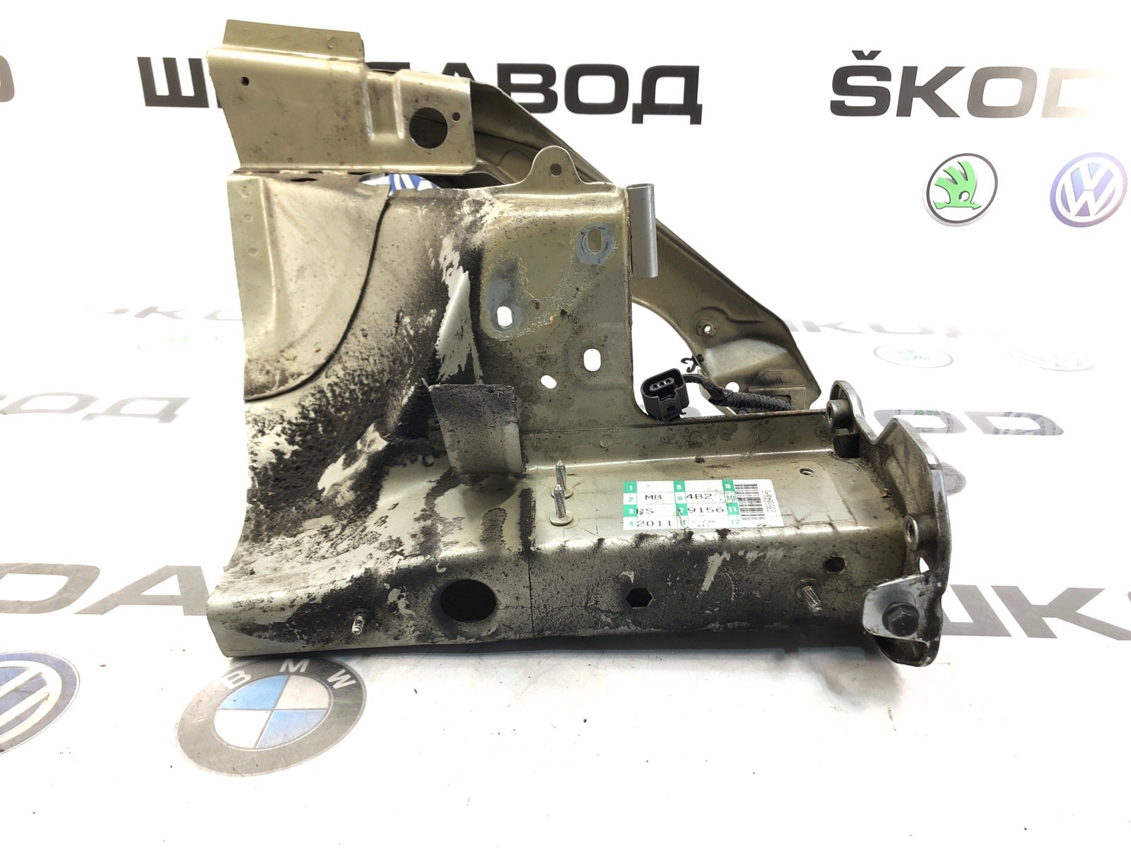 лонжерон, 8000 рублей, Москва