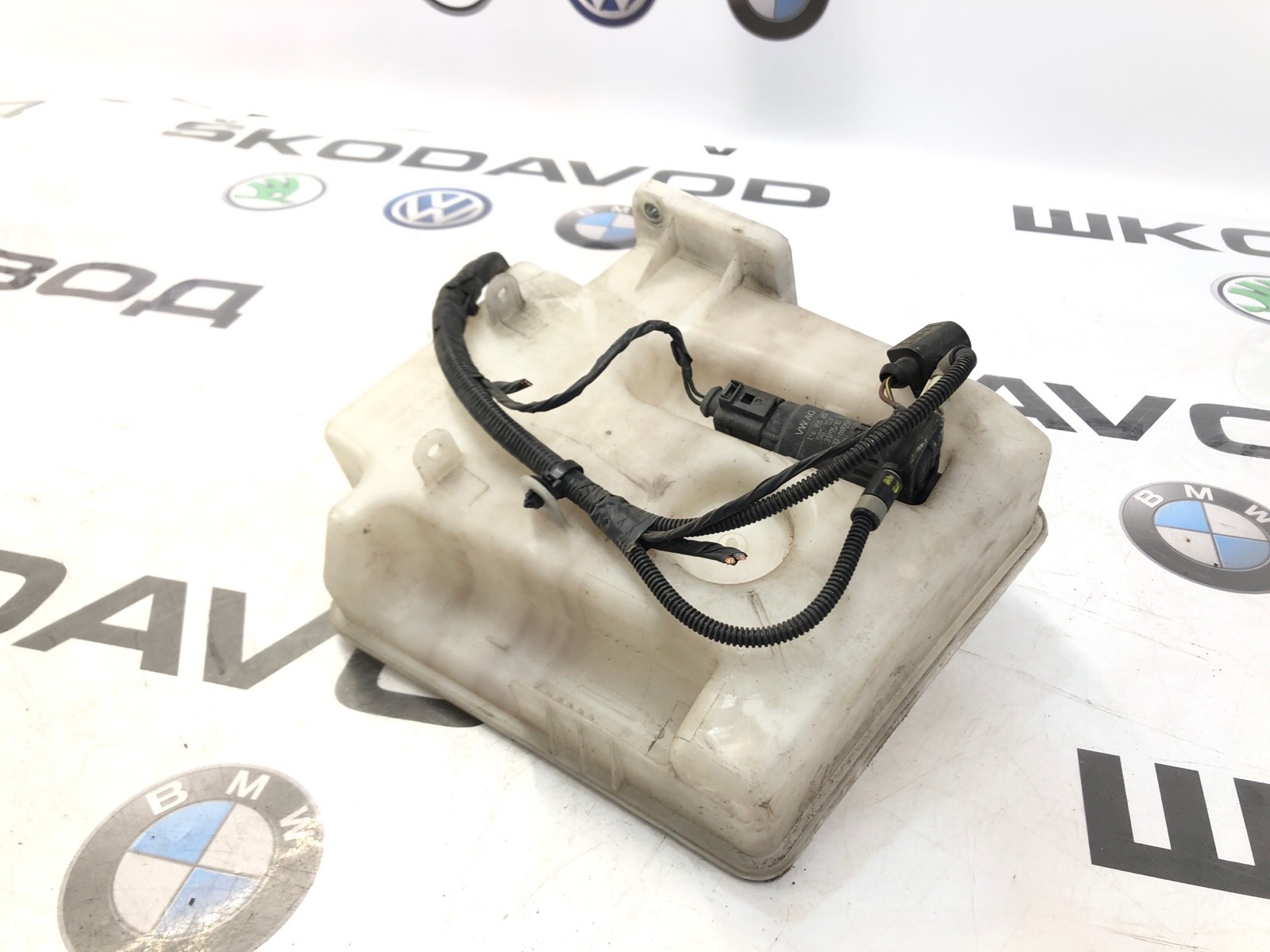 бачок омывателя, 1500 рублей, Москва