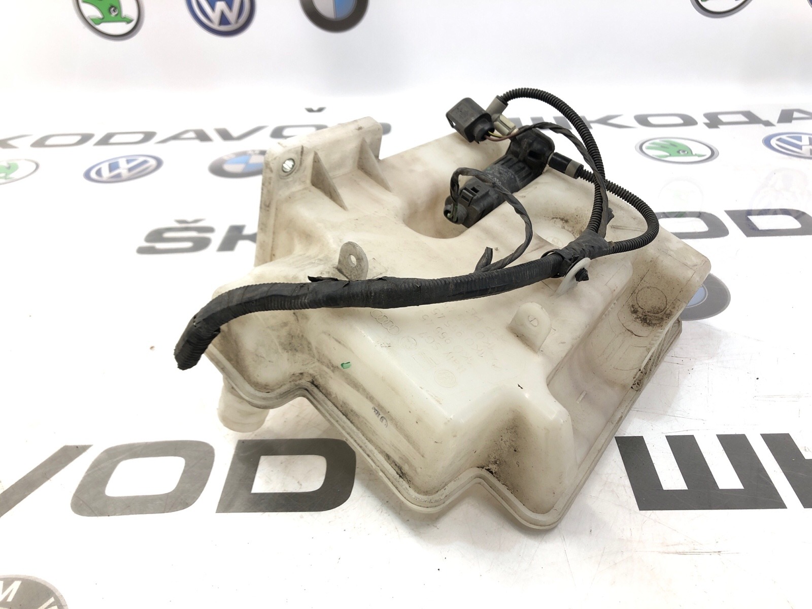 бачок омывателя, 1500 рублей, Москва