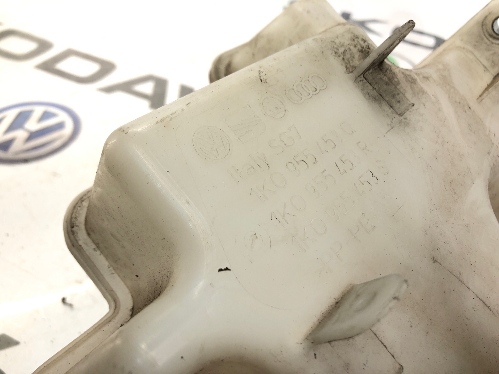 бачок омывателя, 1500 рублей, Москва