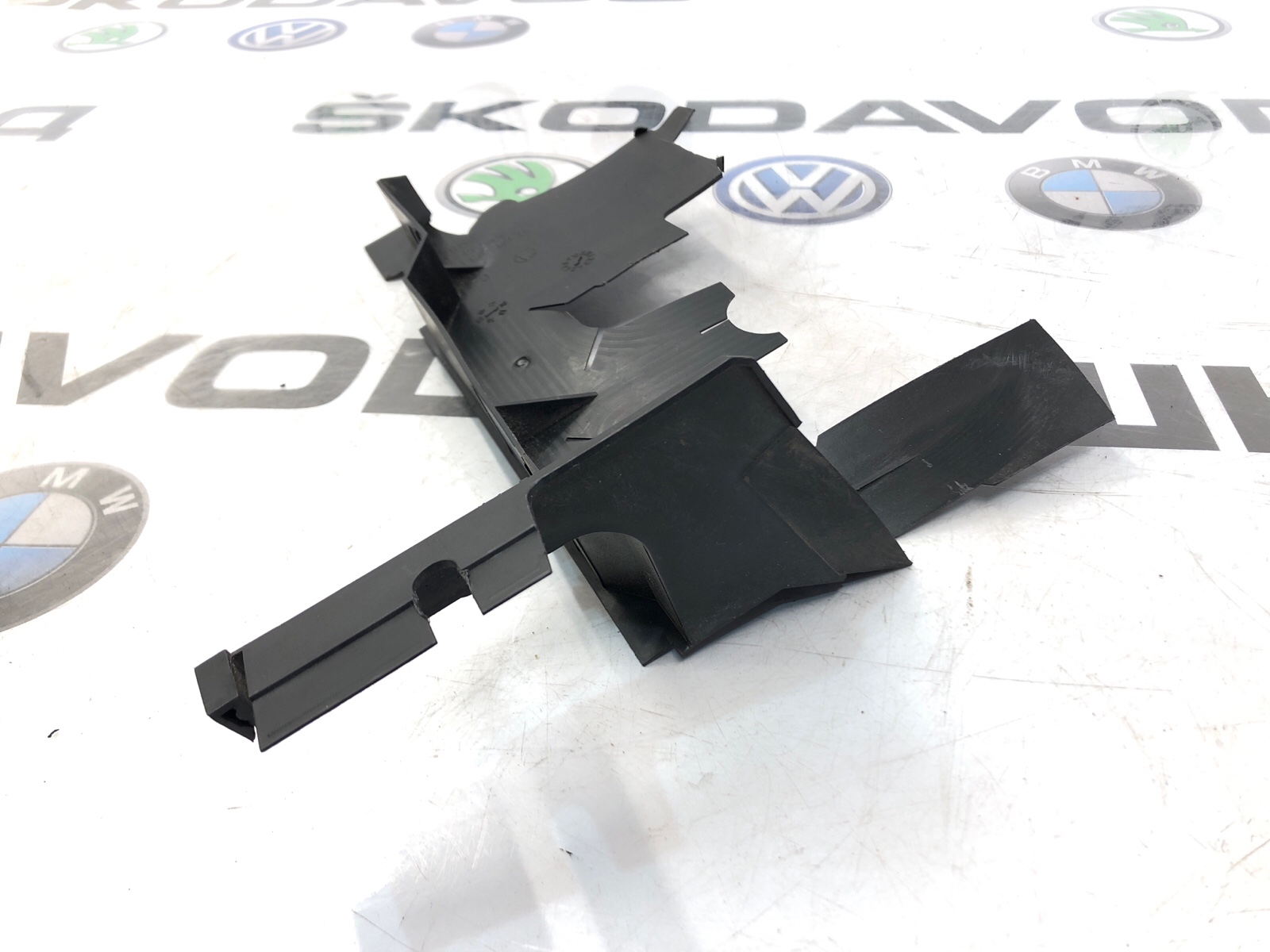 Дефлектор радиатора, 500 рублей, Москва