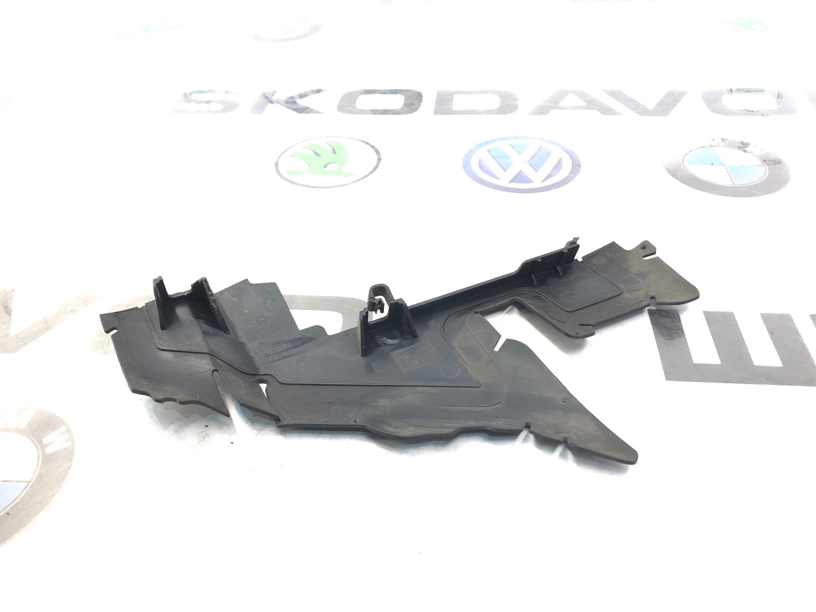 Дефлектор радиатора, 2000 рублей, Москва