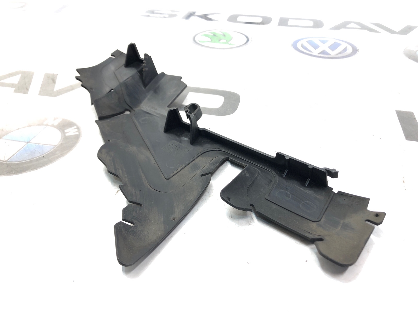 Дефлектор радиатора, 2000 рублей, Москва