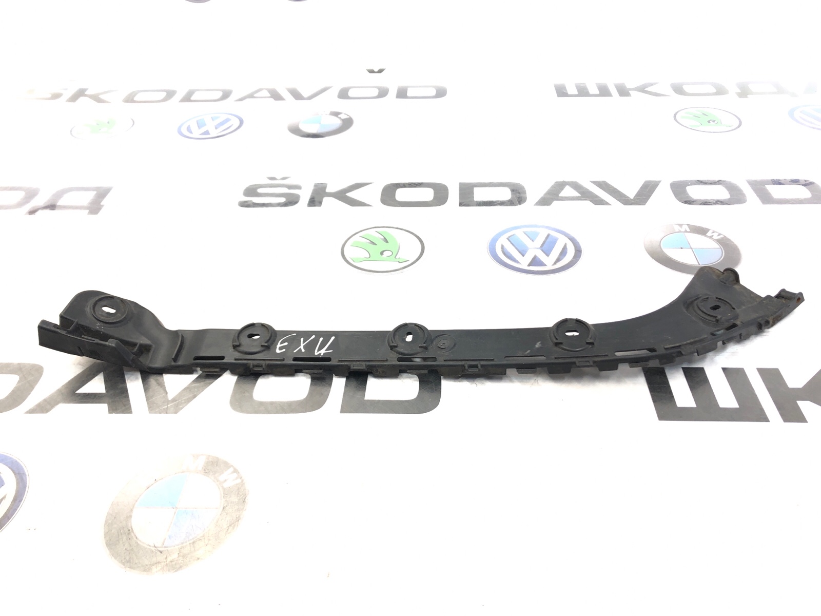 Направляющая бампера, 500 рублей, Москва