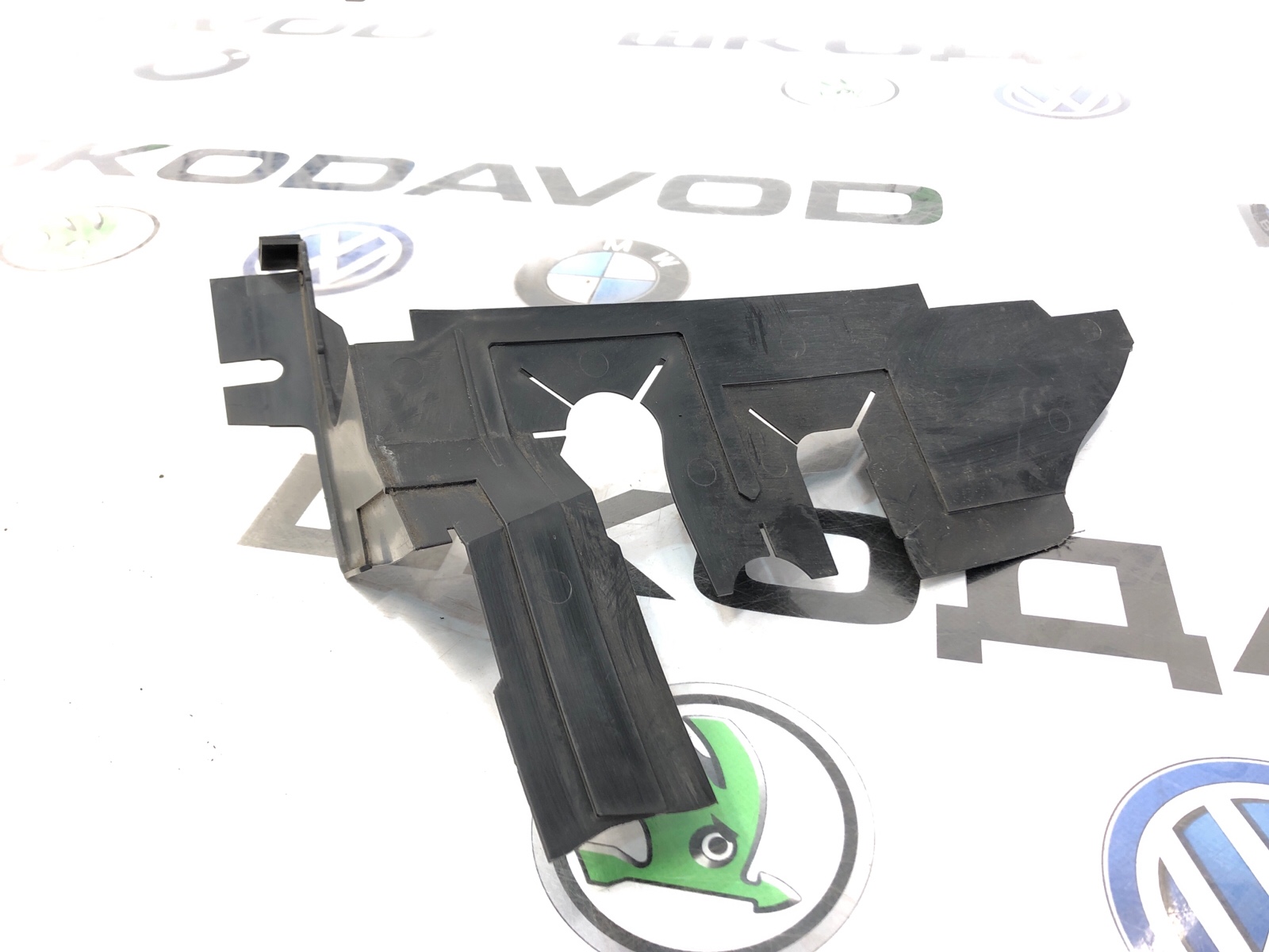 Дефлектор радиатора, 500 рублей, Москва