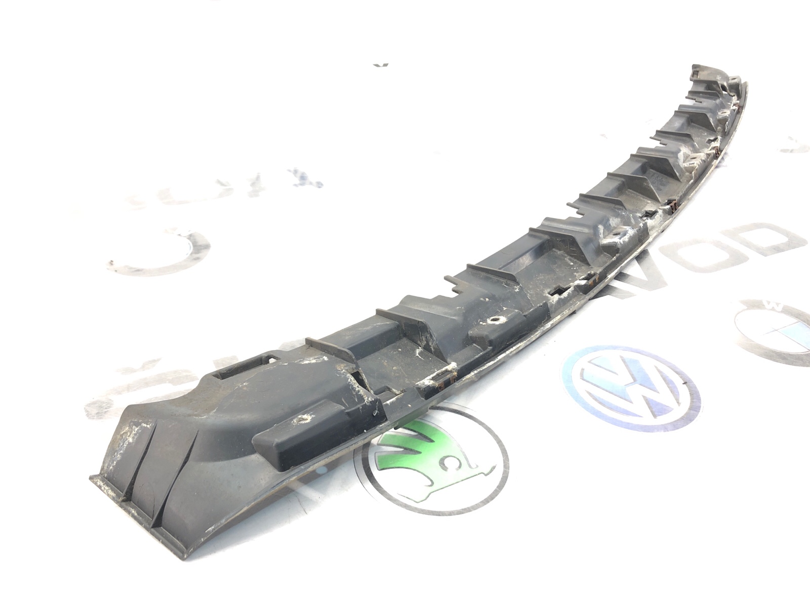 Направляющая бампера, 1000 рублей, Москва