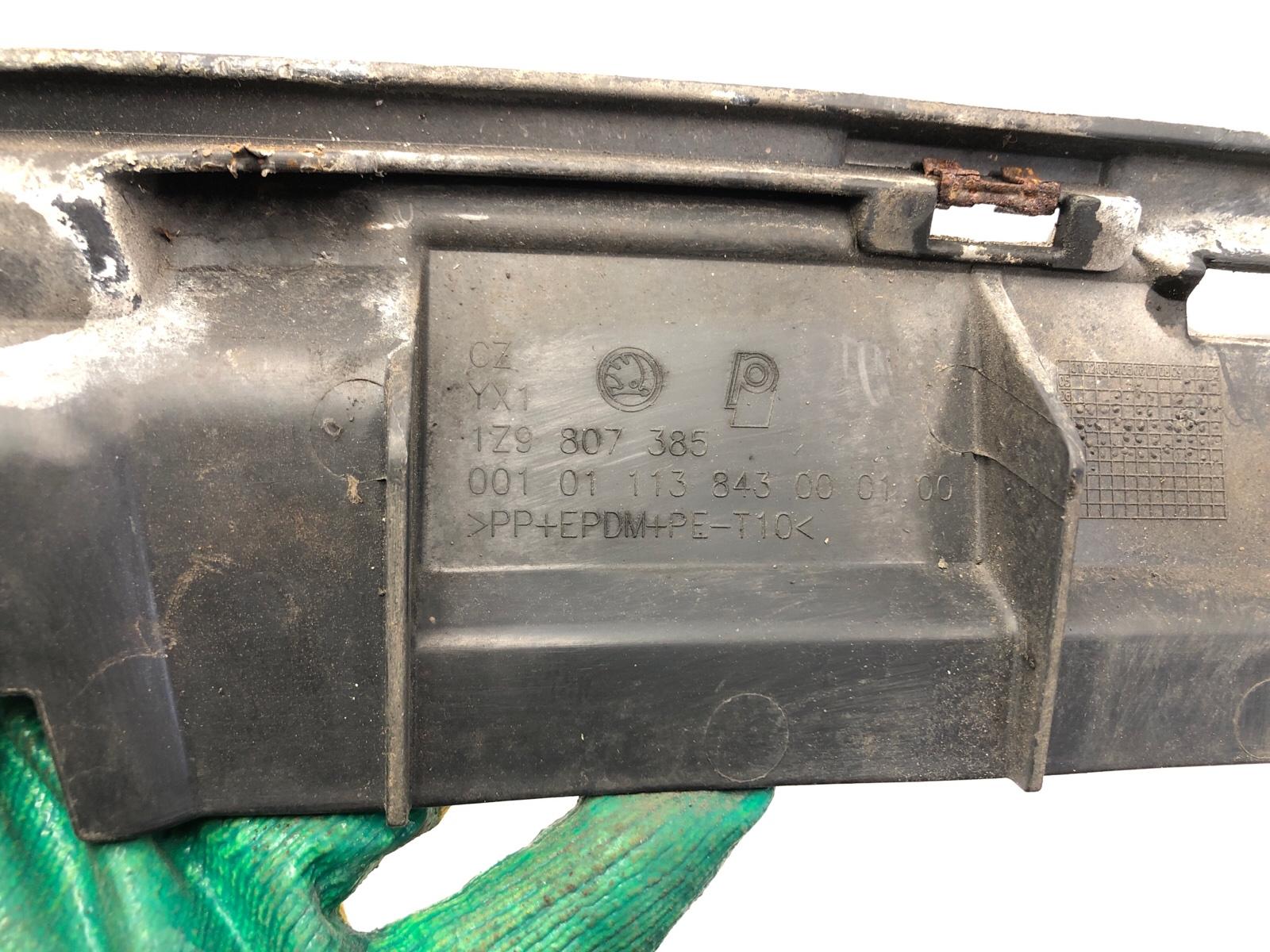 Направляющая бампера, 1000 рублей, Москва