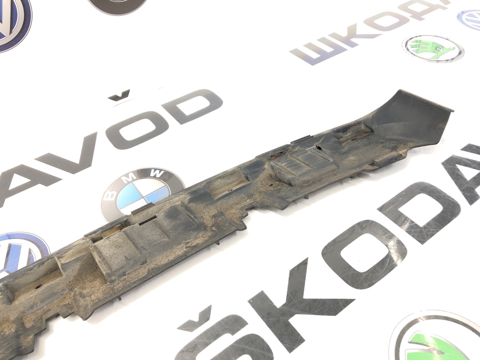 Направляющая бампера, 1000 рублей, Москва