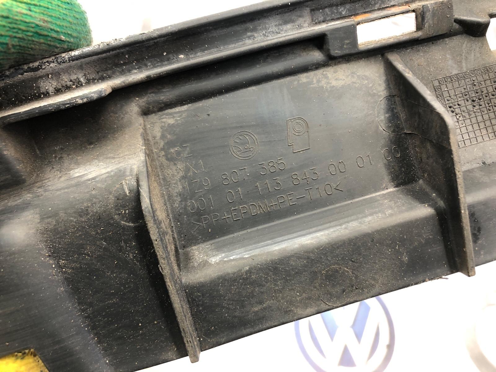 Направляющая бампера, 1000 рублей, Москва