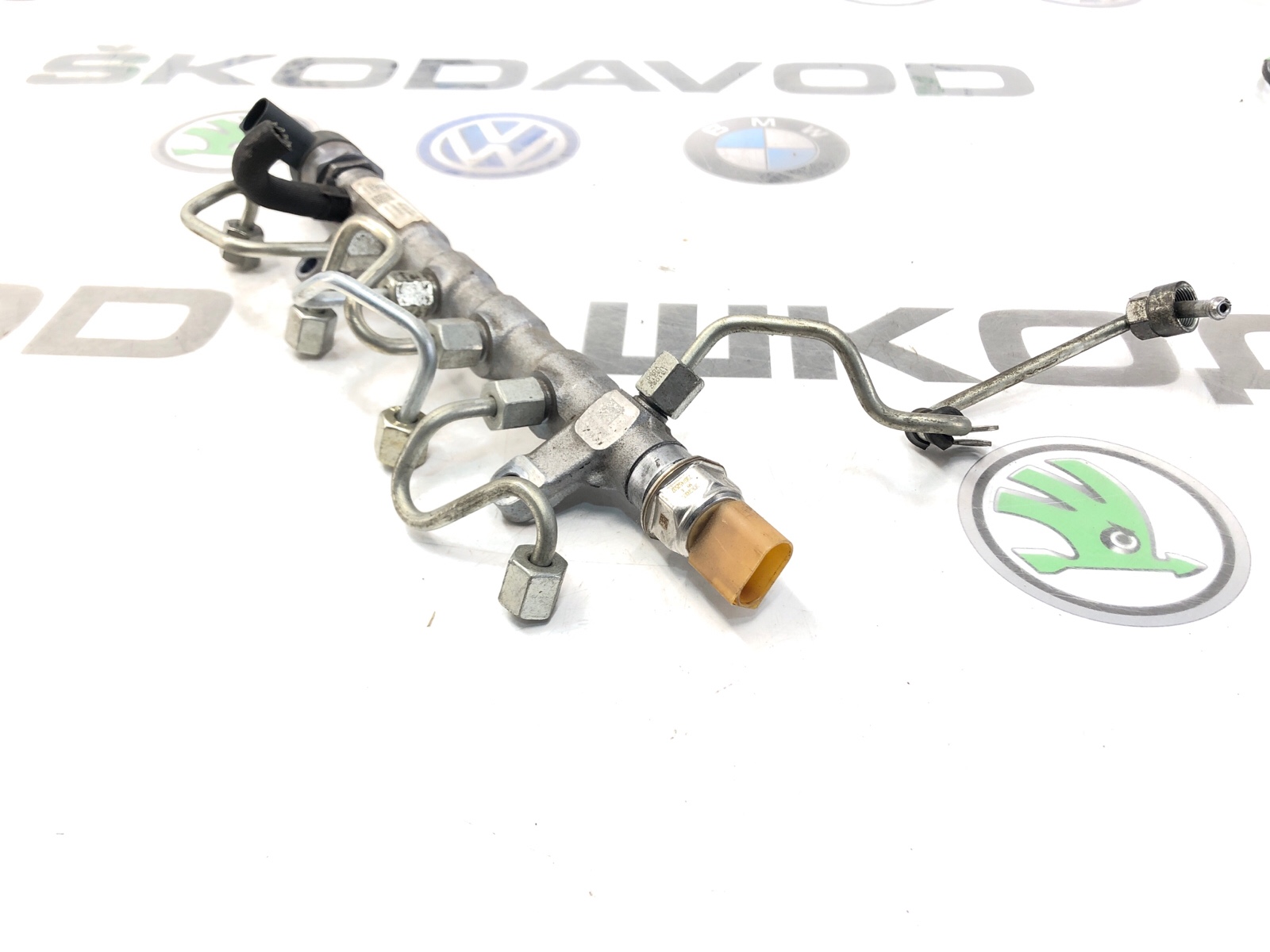 Топливная рампа, 10000 рублей, Москва