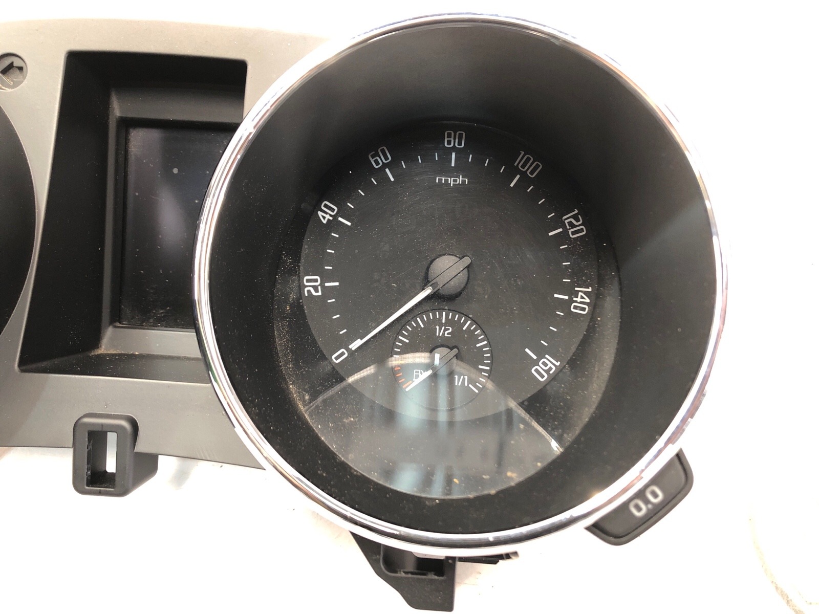 панель приборов, 2000 рублей, Москва