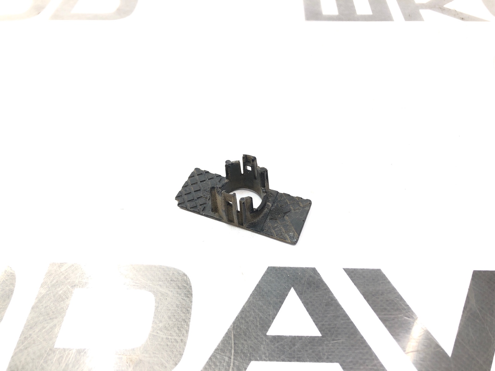 Кронштейн парктроников, 1000 рублей, Москва