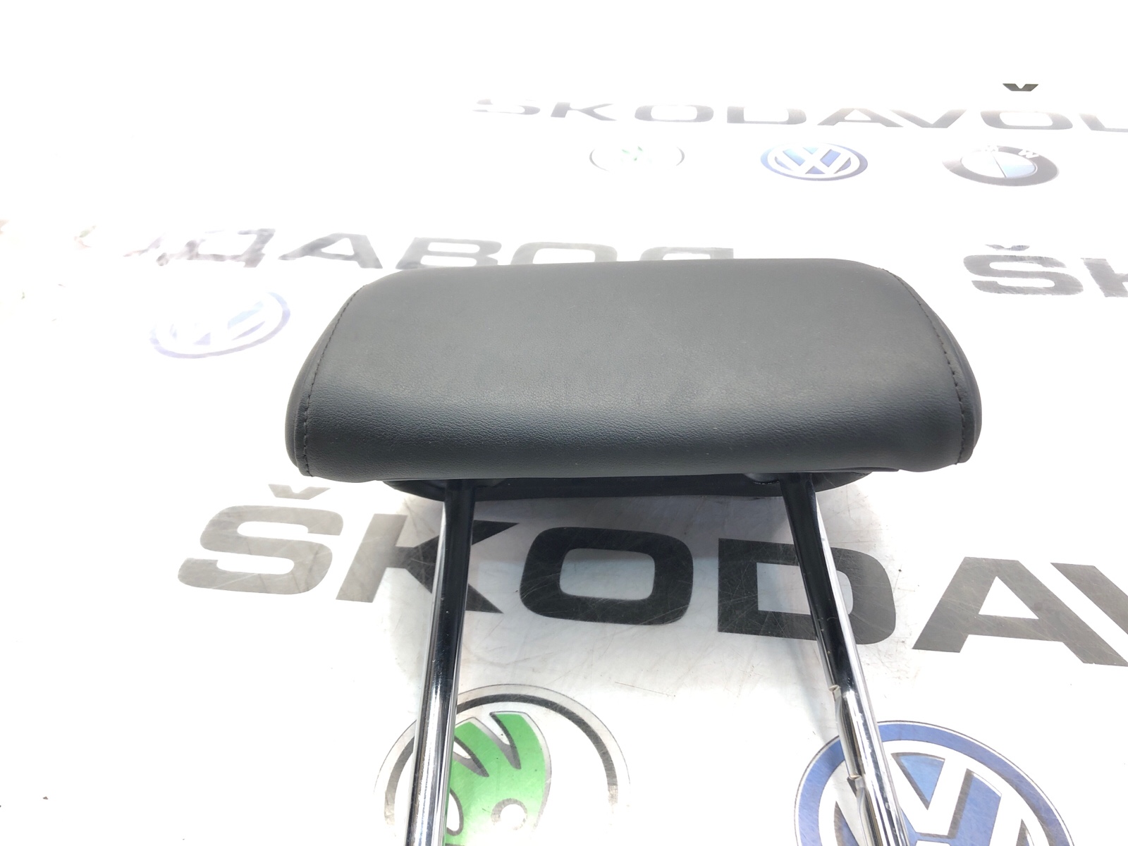 Подголовник, 5000 рублей, Москва