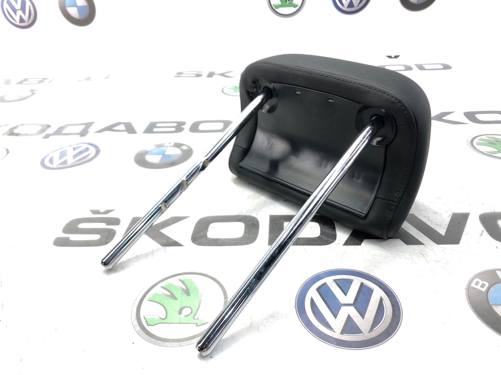 Подголовник, 5000 рублей, Москва