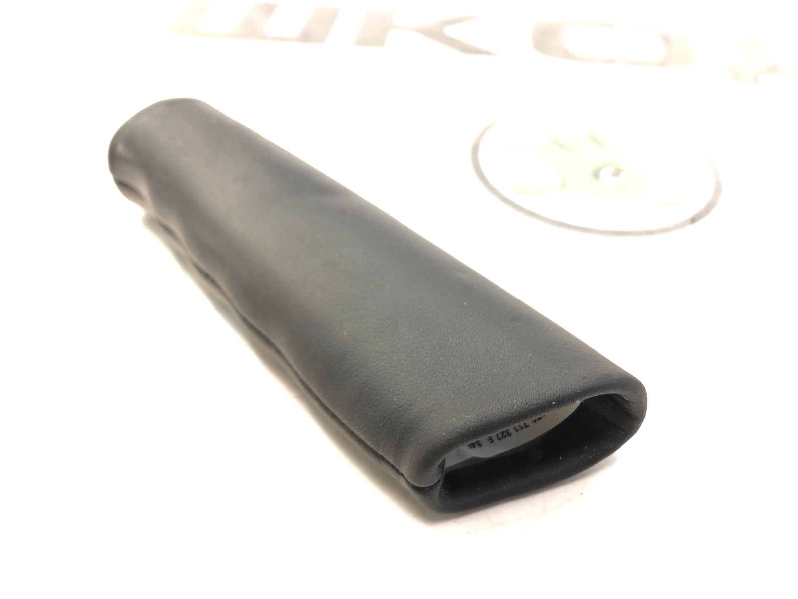 Накладка ручника, 1000 рублей, Москва