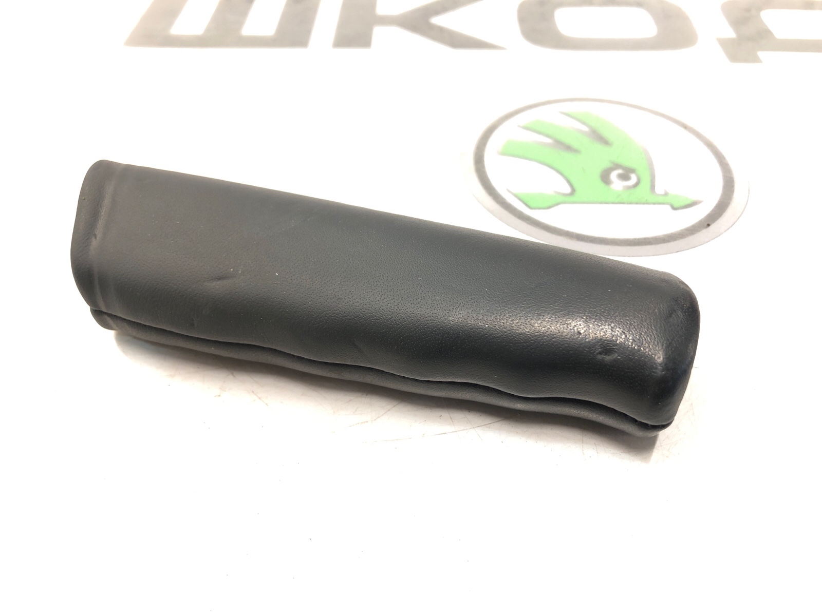 Накладка ручника, 1000 рублей, Москва