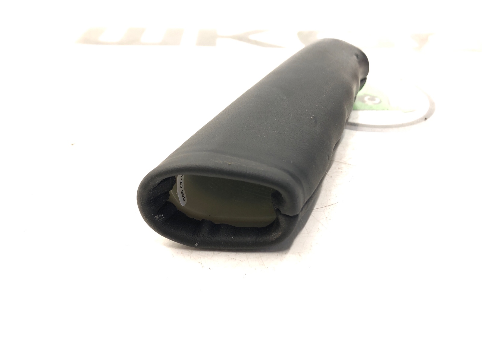 Накладка ручника, 1000 рублей, Москва