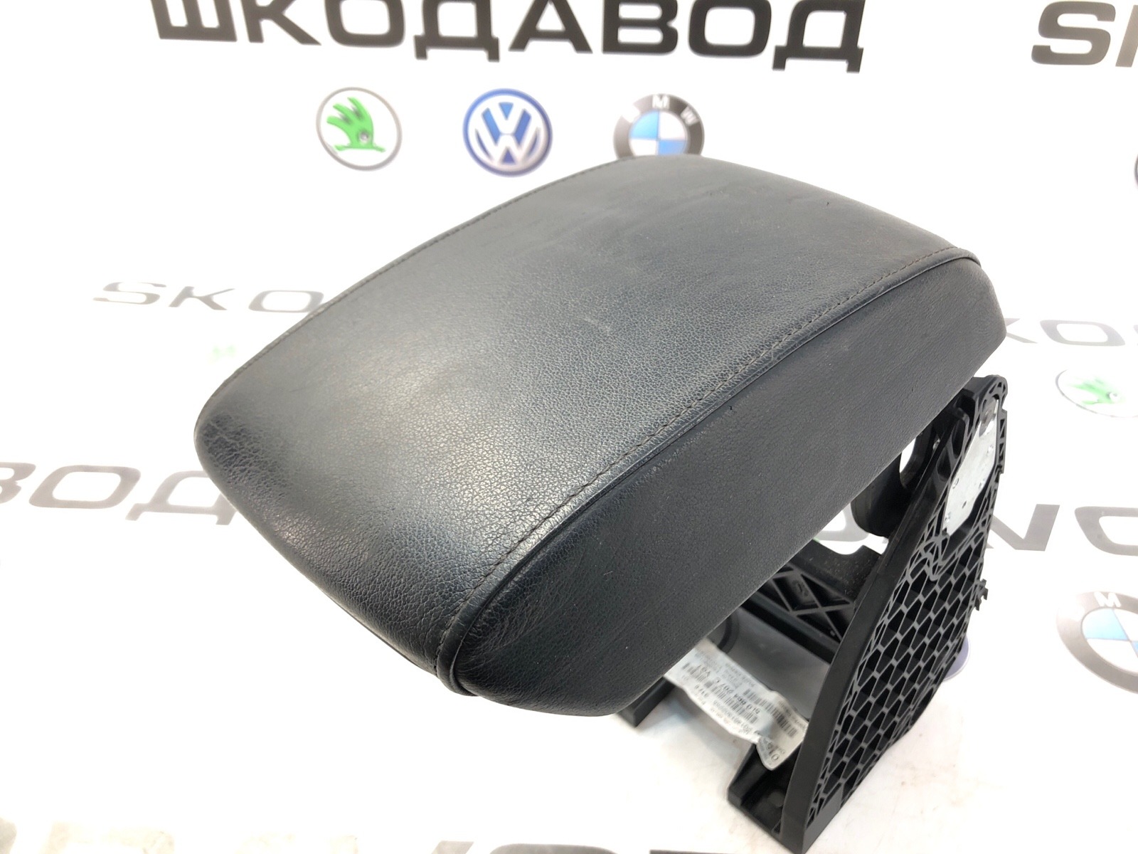 подлокотник, 5000 рублей, Москва