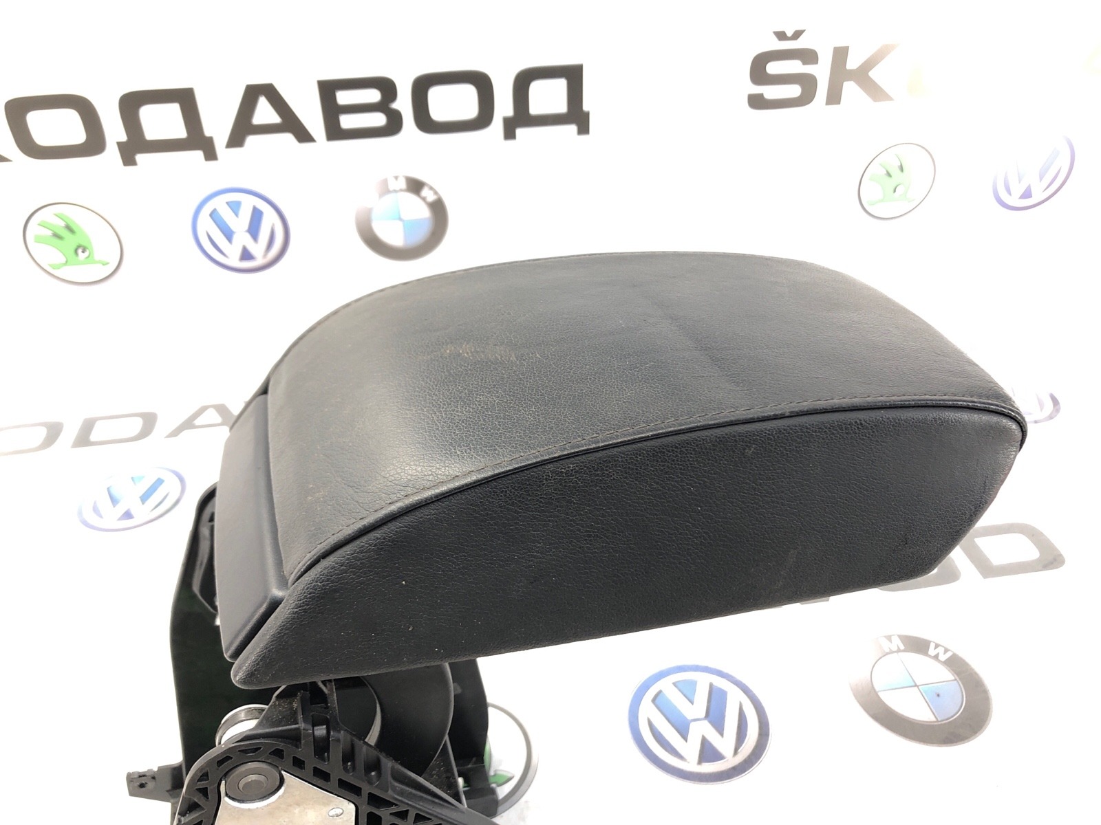 подлокотник, 5000 рублей, Москва