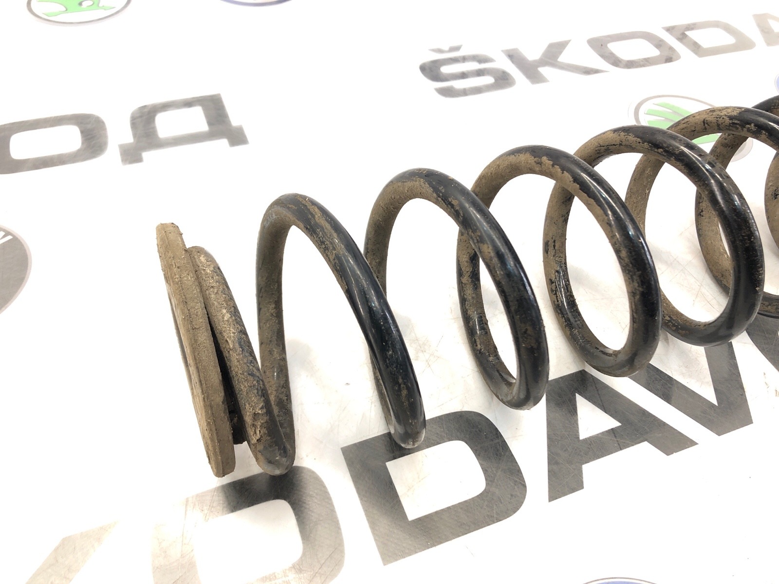 Пружина подвески, 2000 рублей, Москва