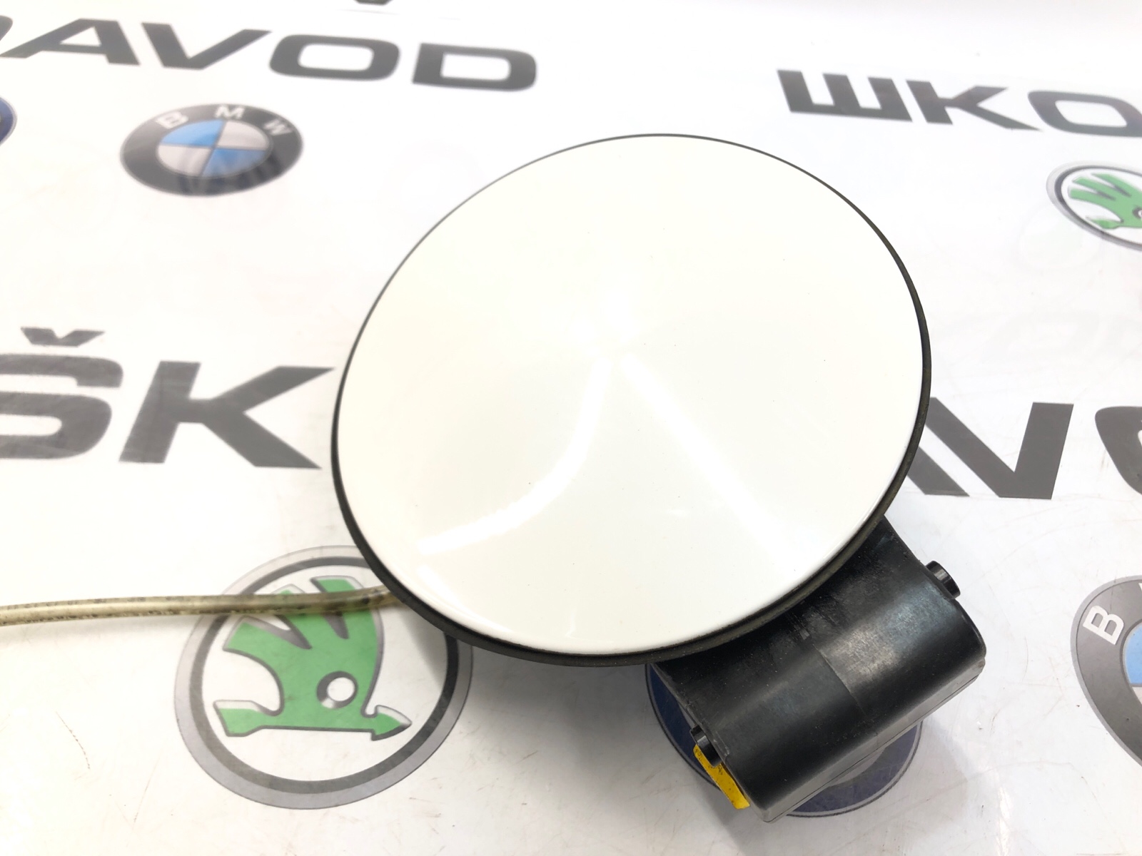 лючок бензобака, 2000 рублей, Москва