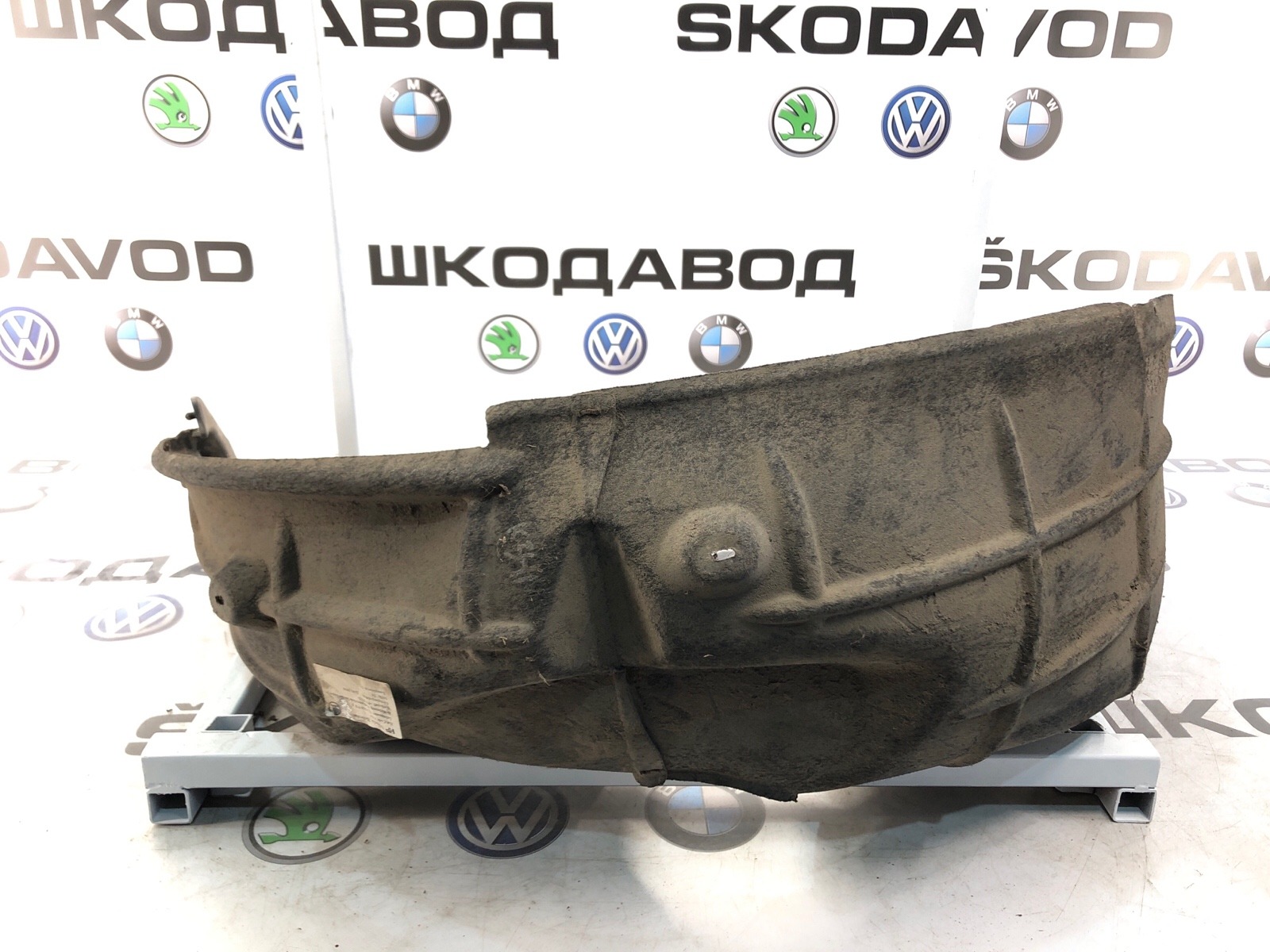 подкрылок, 2500 рублей, Москва