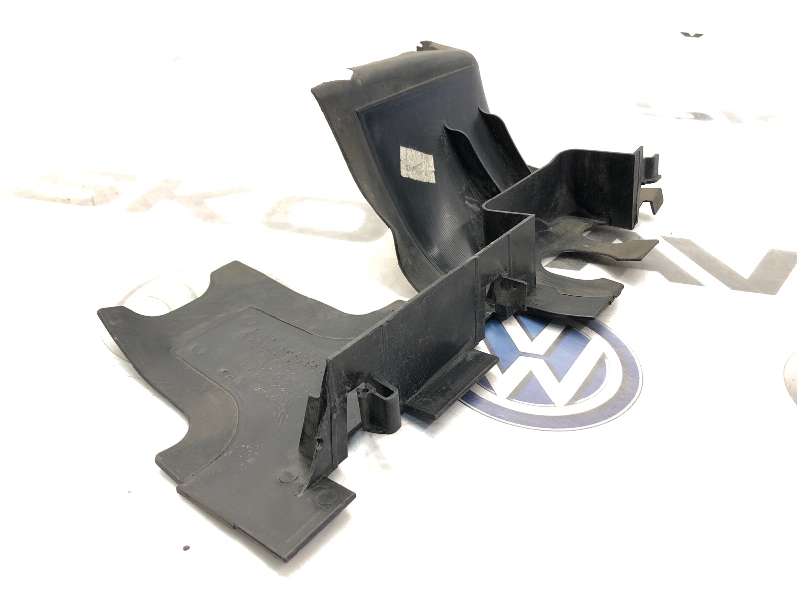 Дефлектор радиатора, 2000 рублей, Москва