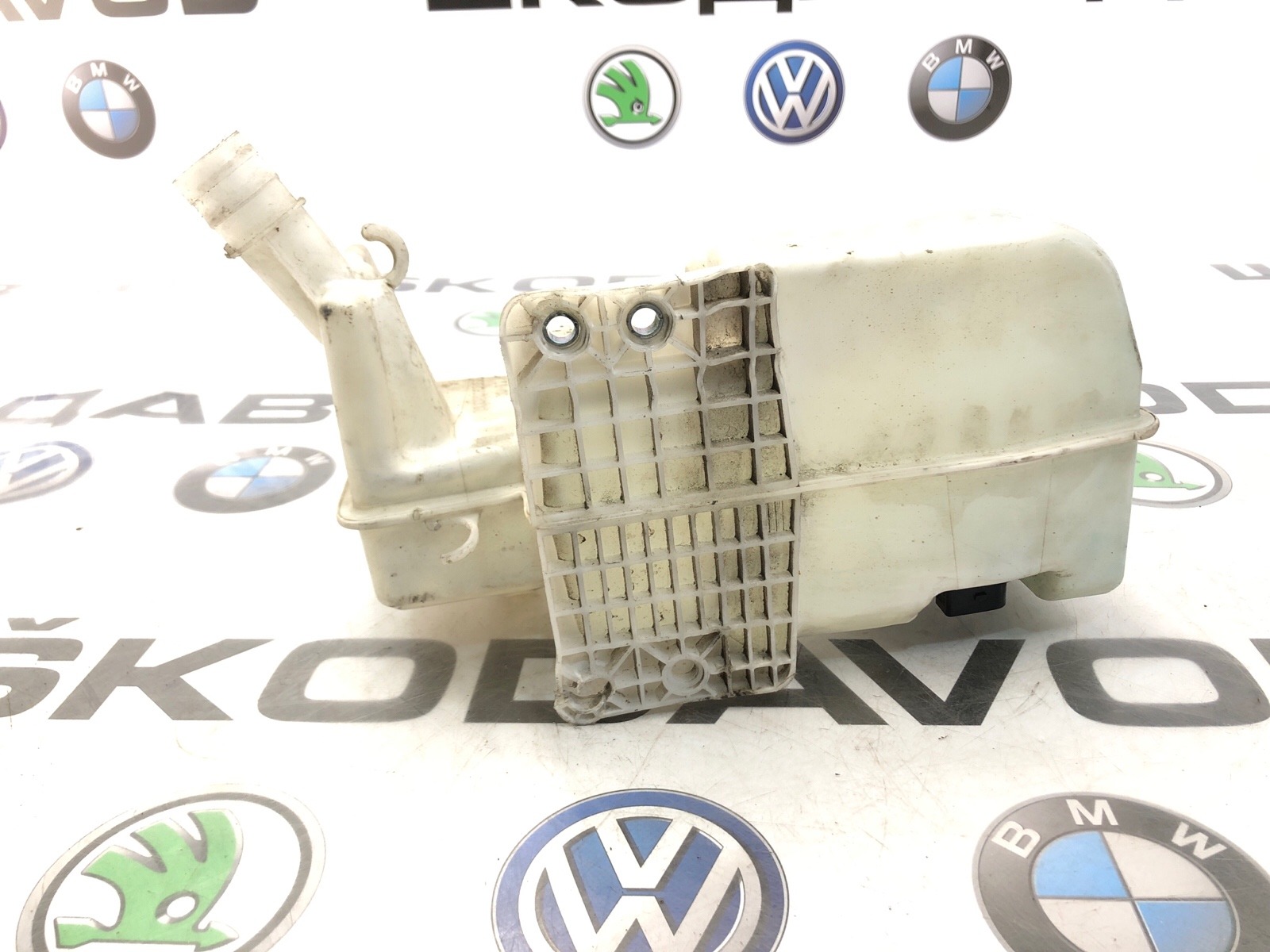 бачок омывателя, 1500 рублей, Москва