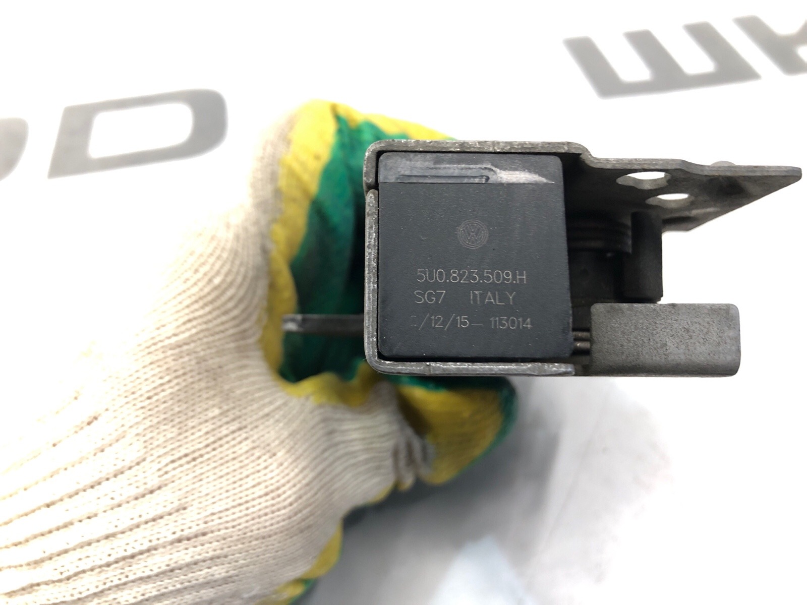 замок капота, 1500 рублей, Москва